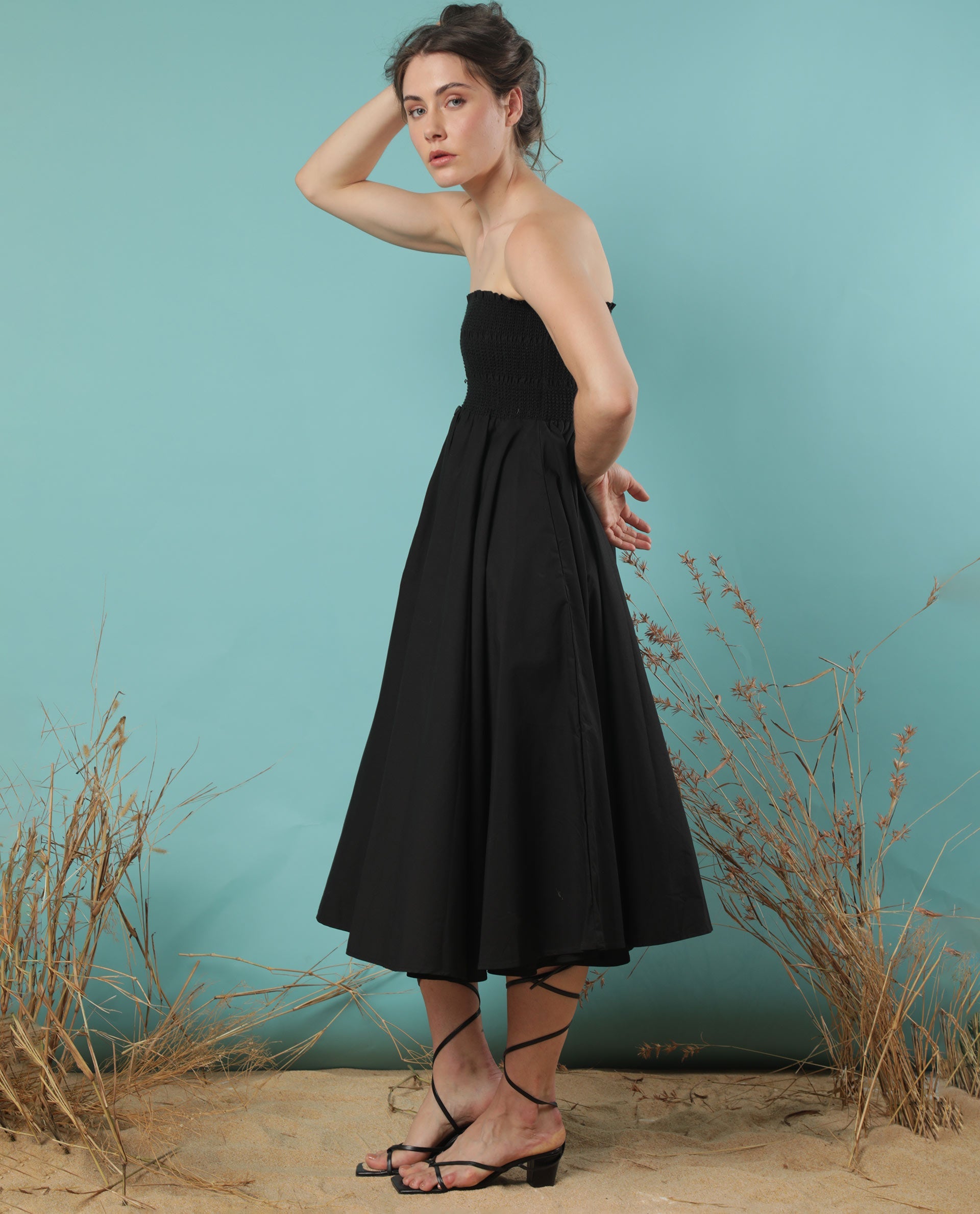 Rareism Women Zozo Black Off Shoulder With Detachable Shoulder Straps And Pockets Smocked Midi Dress