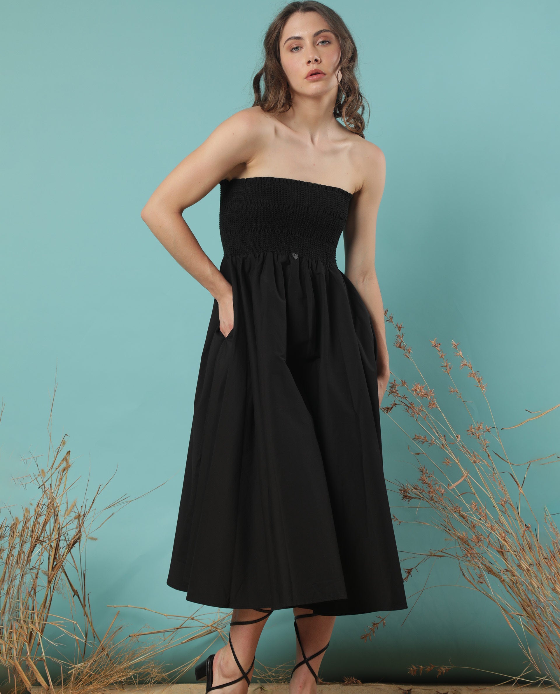 Rareism Women Zozo Black Off Shoulder With Detachable Shoulder Straps And Pockets Smocked Midi Dress