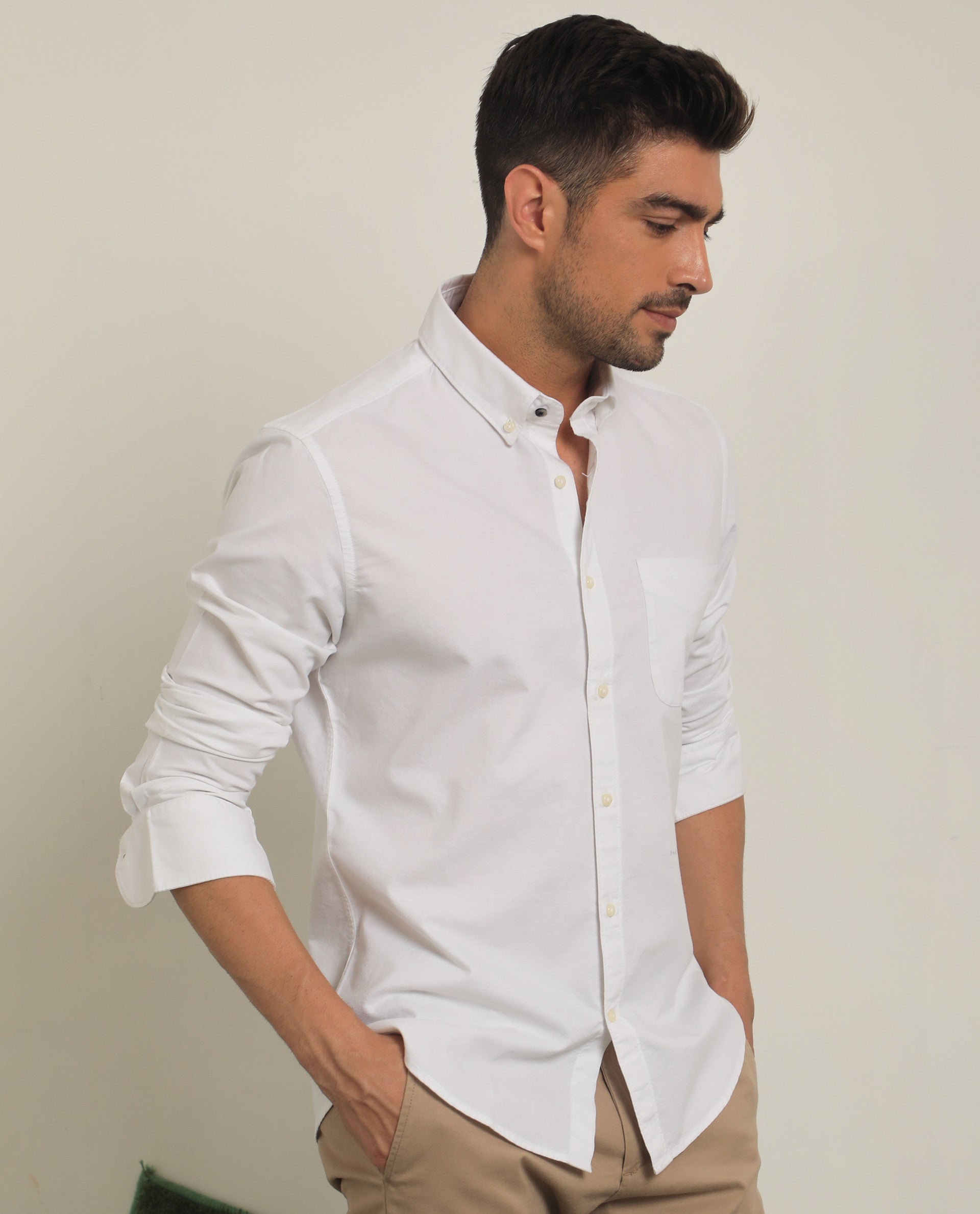 Rare Rabbit Men's Auxfo White Cotton Fabric Full Sleeves Solid Shirt