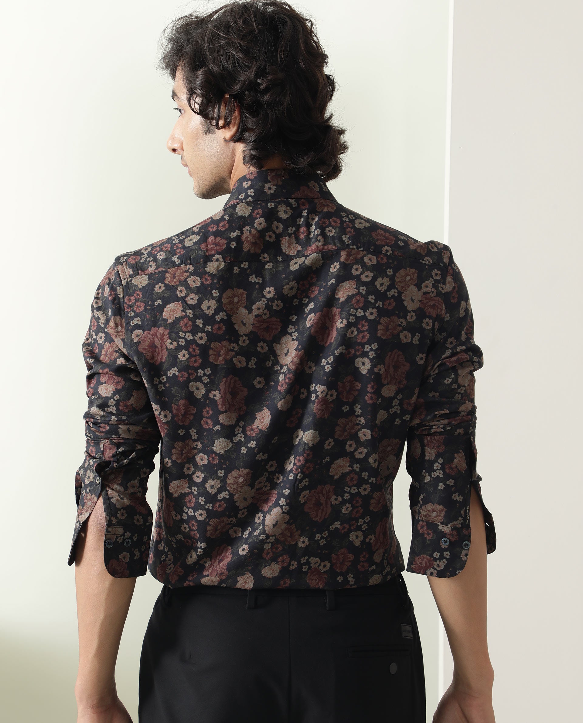 Rare Rabbit Men Vynill Blue Viscose Fabric Full Sleeves Regular Fit Floral Print Shirt