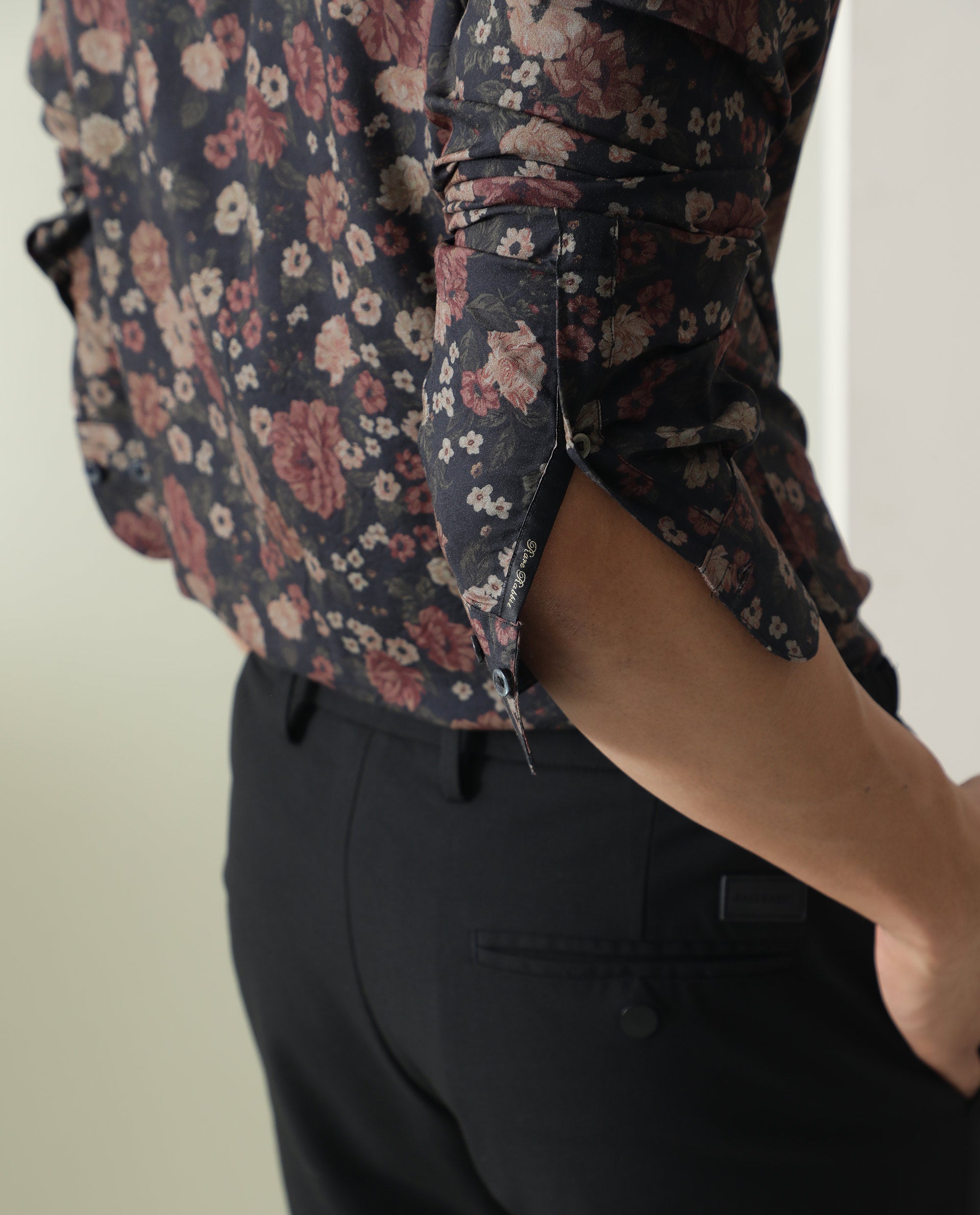 Rare Rabbit Men Vynill Blue Viscose Fabric Full Sleeves Regular Fit Floral Print Shirt