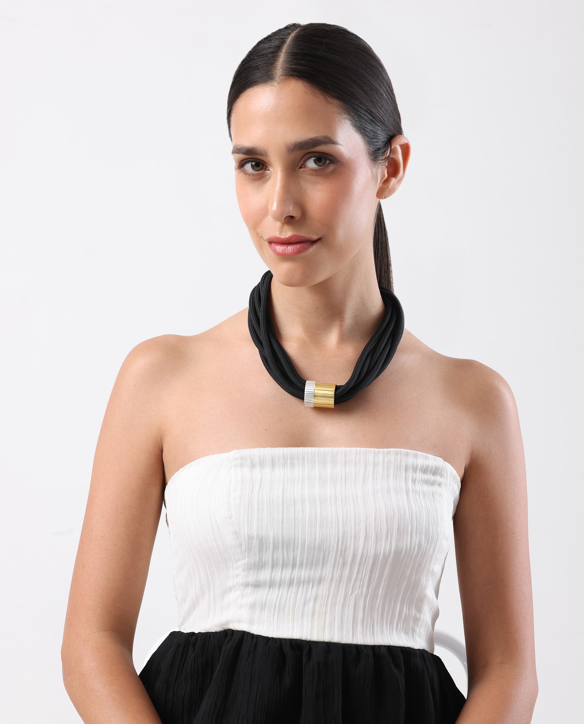 Rareism Women Impression Black Necklace