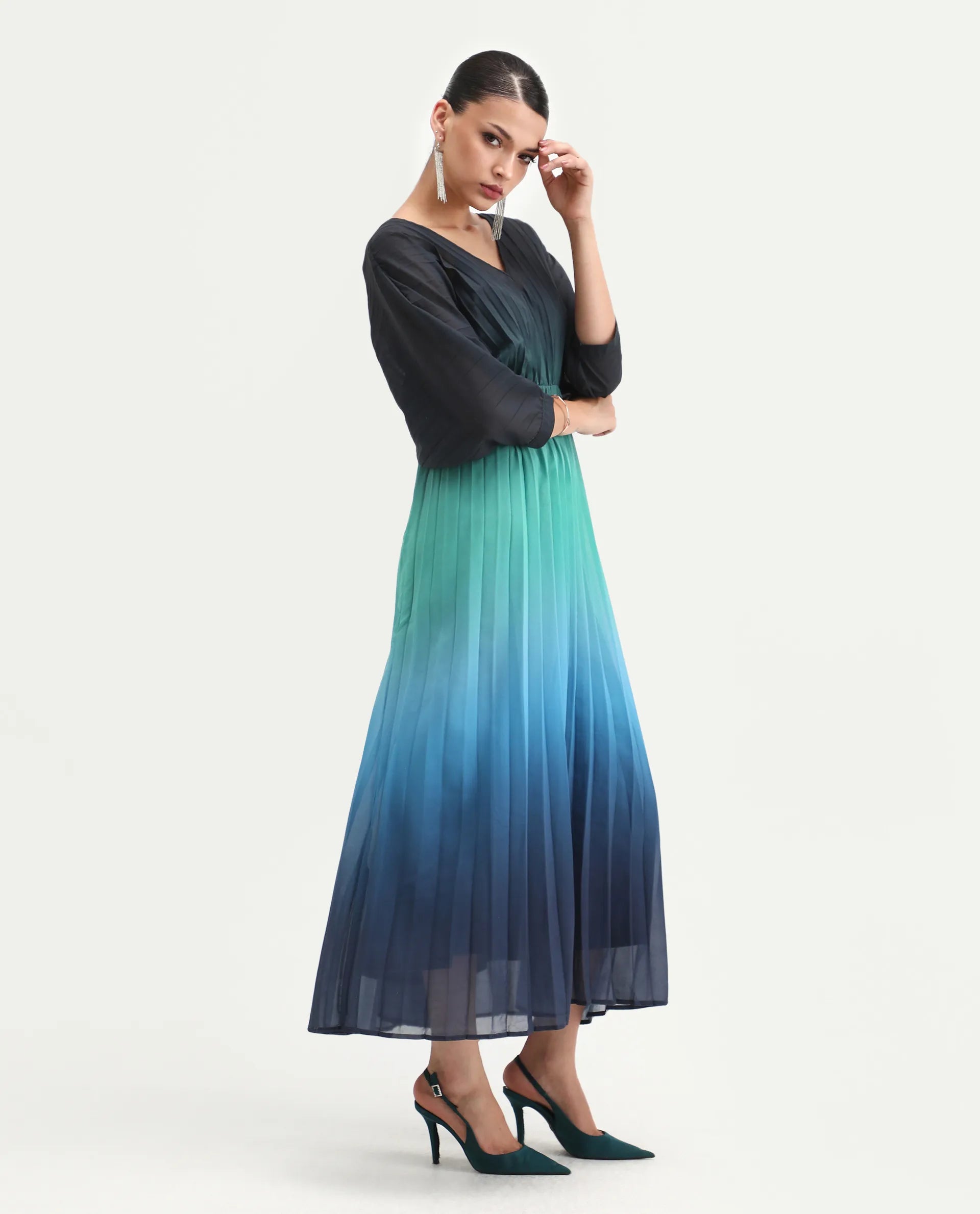 Rareism Women's Janambi Dark Blue Polyester V-Neck Ombre Kimono Sleeve Maxi Flared Dress