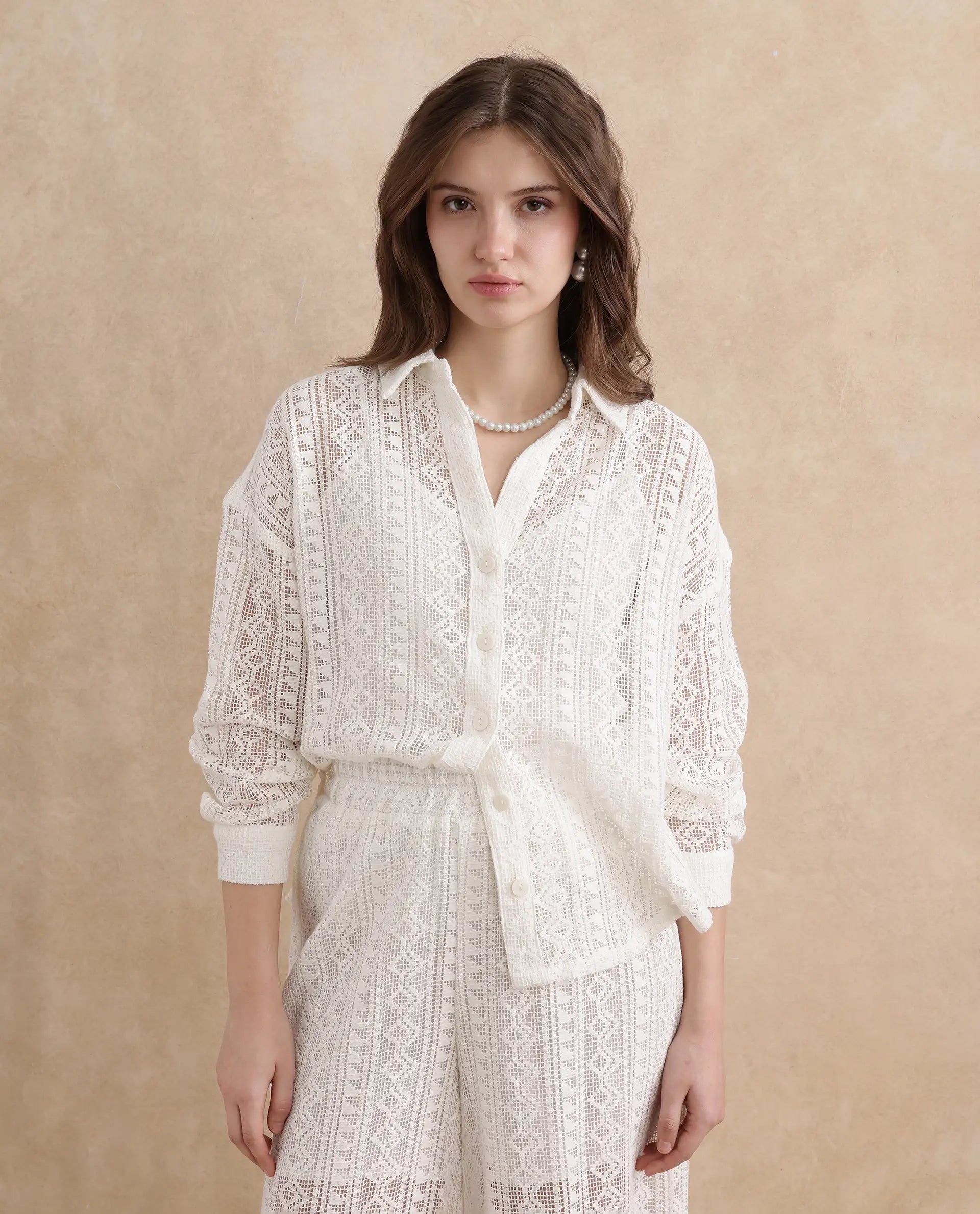 Rareism Women Jancodam-T White Cotton Fabric Cuffed Sleeve V-Neck Relaxed Fit Plain Shirt