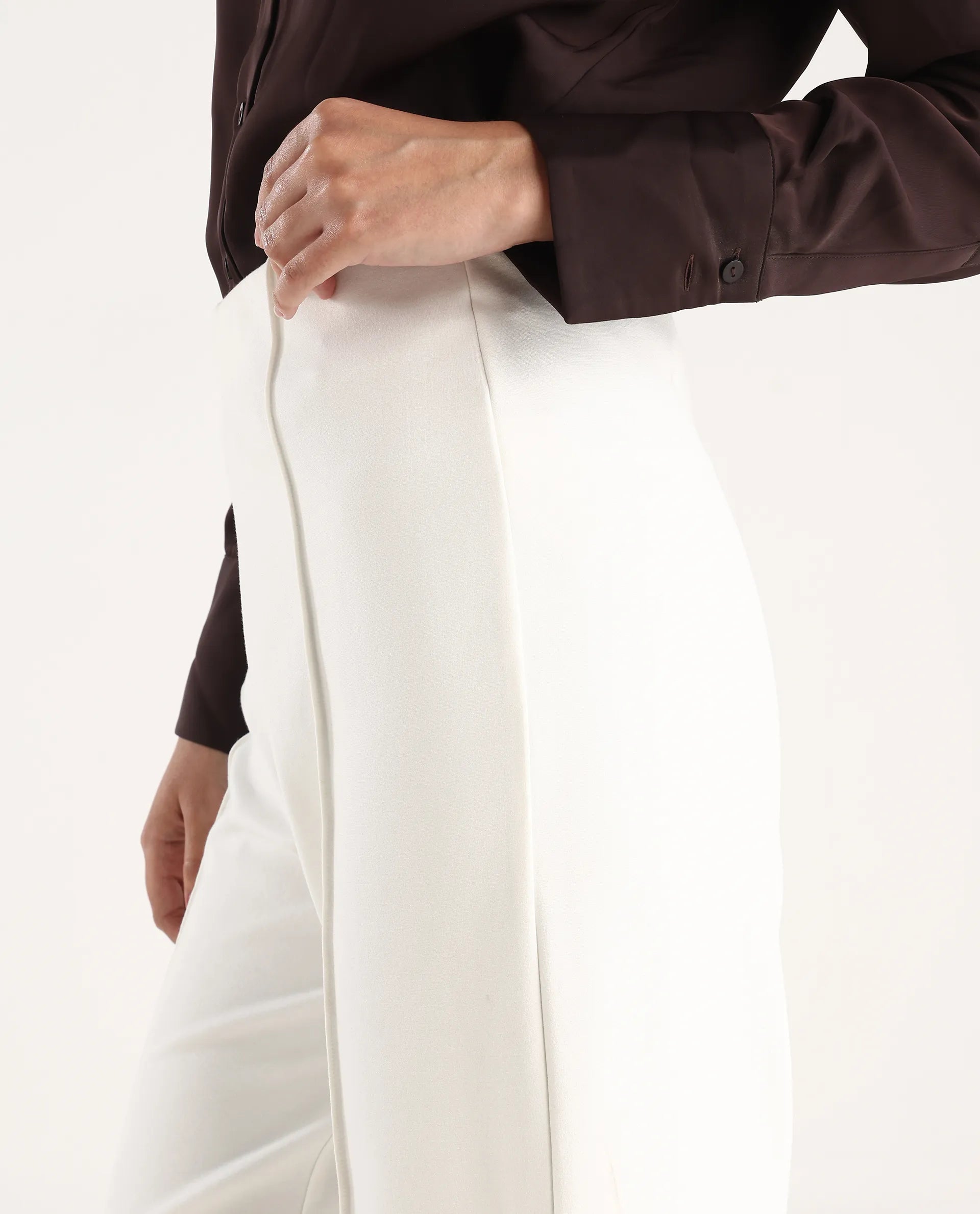 Rareism Women's Jancura-S26 Off White Viscose Blend Relaxed Fit Plain Trouser