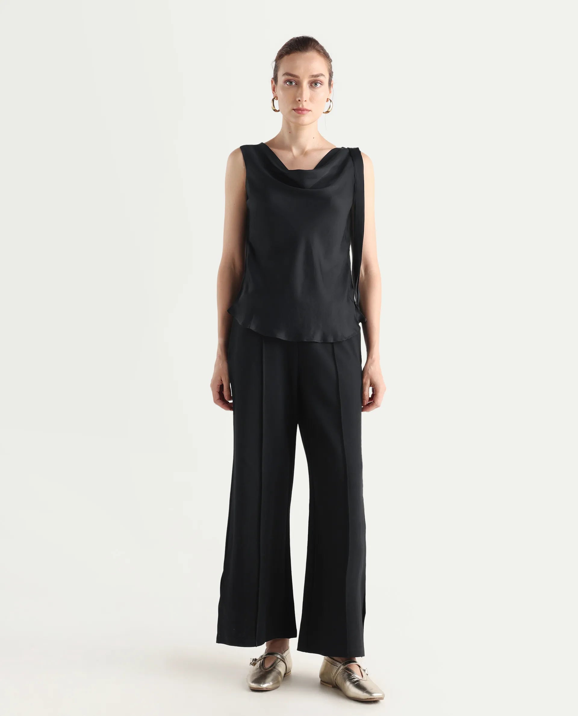 Rareism Women's Jancuri Black Rayon Plain Ankle Length Straight Fit Travel Trouser