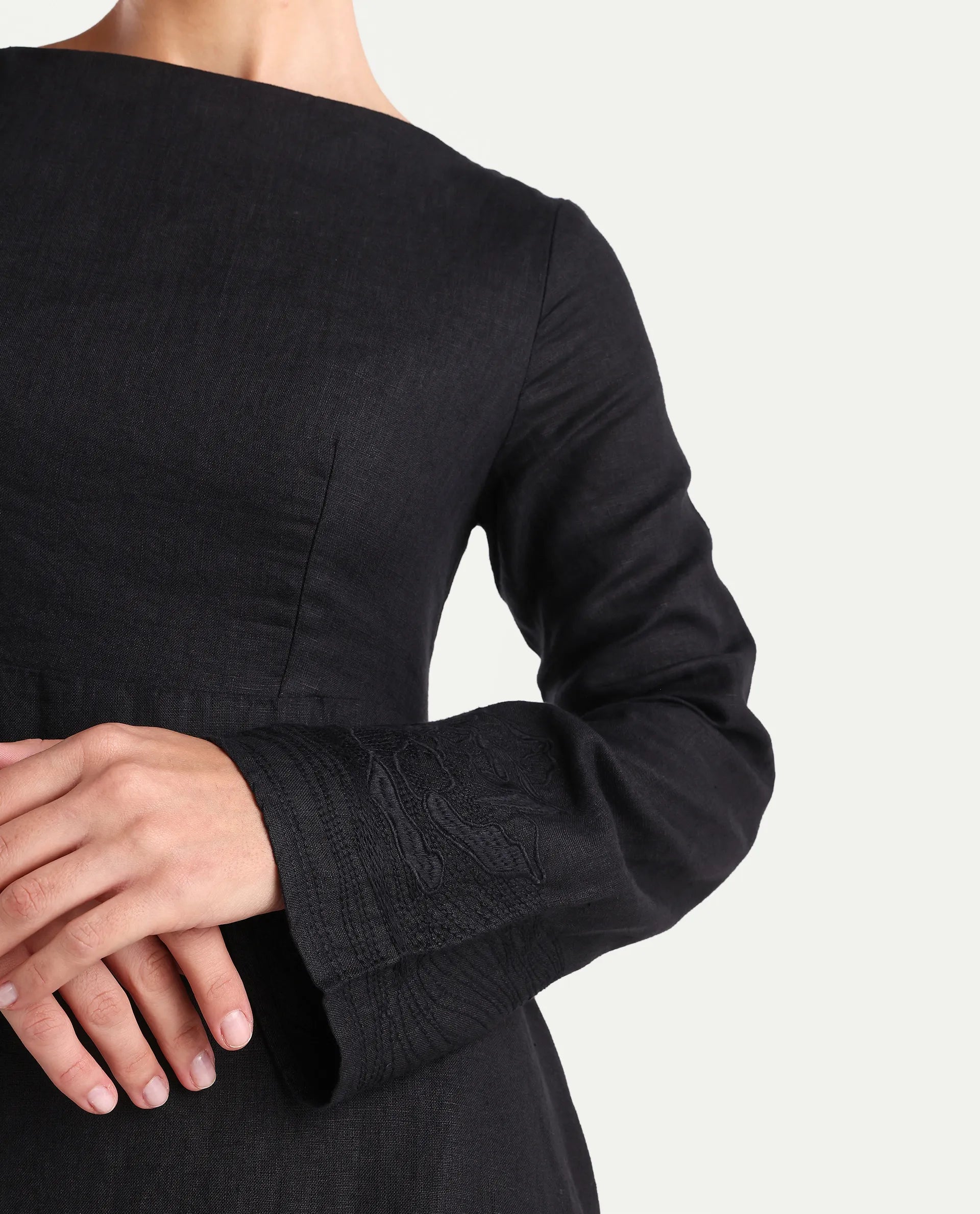 Rareism Women's Jander Black Linen Boat Neck Plain Maxi Fit And Flare Dress