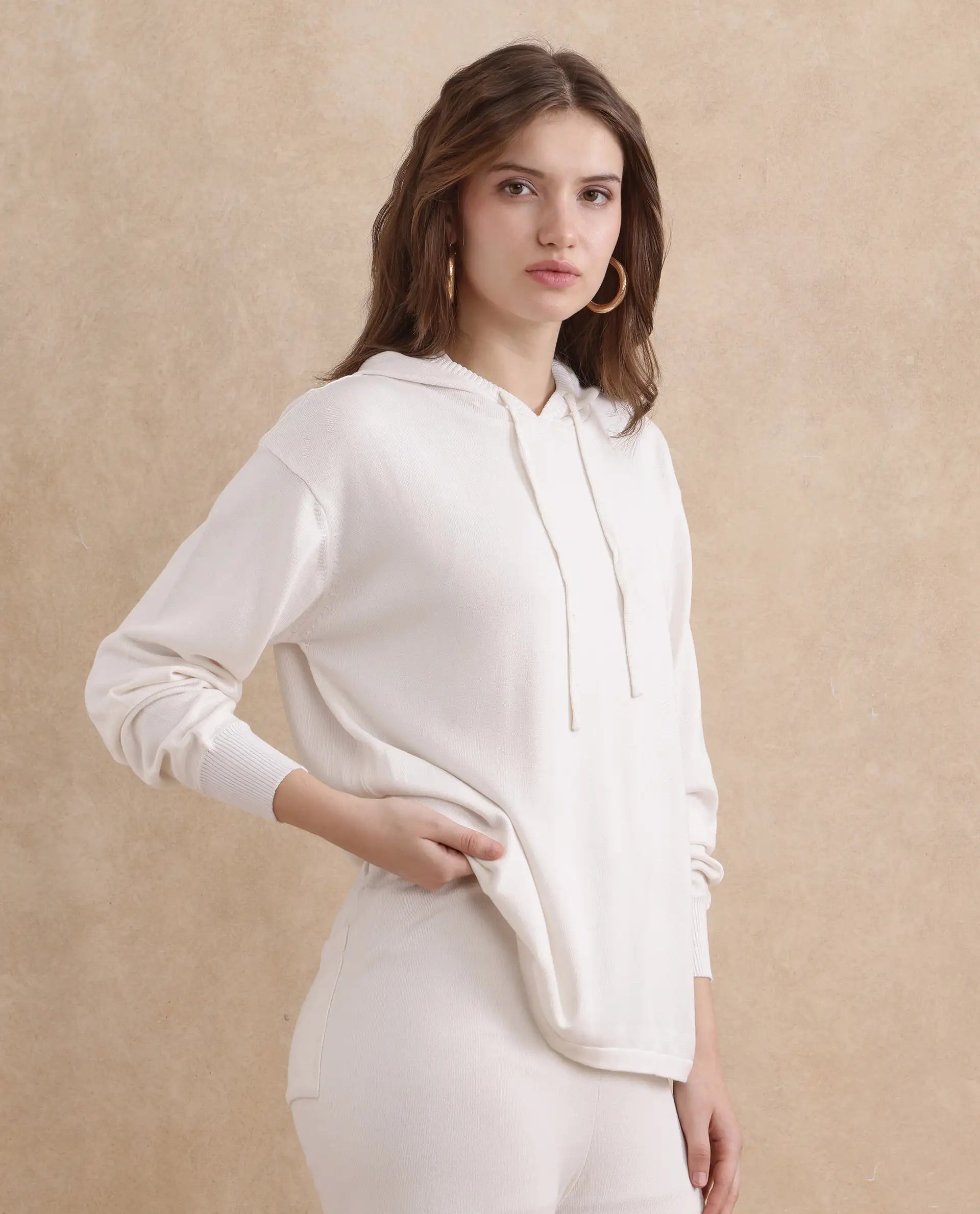 Rareism Women Janfinn-T Off White Viscose Blend Fabric Full Sleeve Relaxed Fit Top