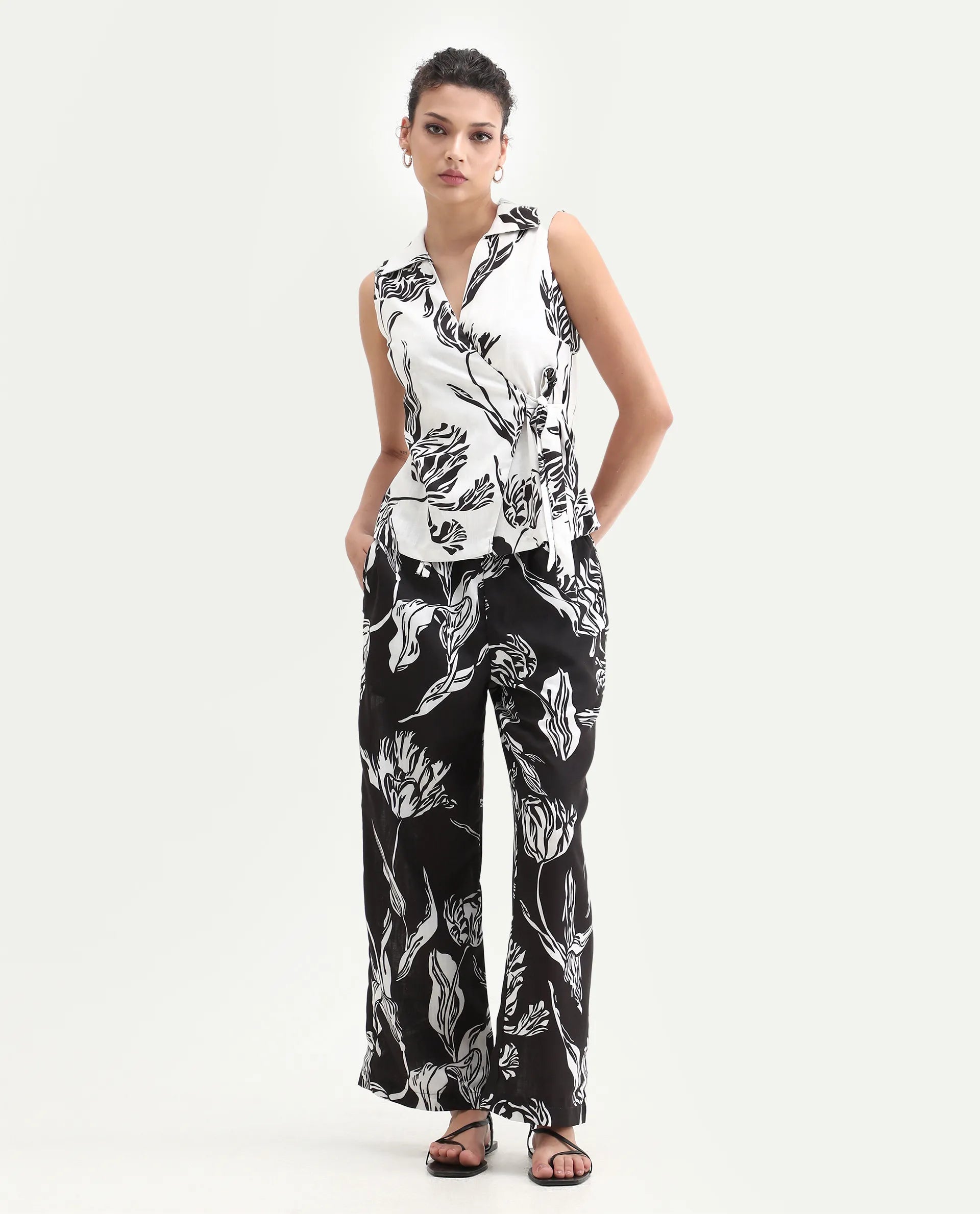 Rareism Women's Janfu B Black Polyester Floral Print Ankle Length Wide Trouser