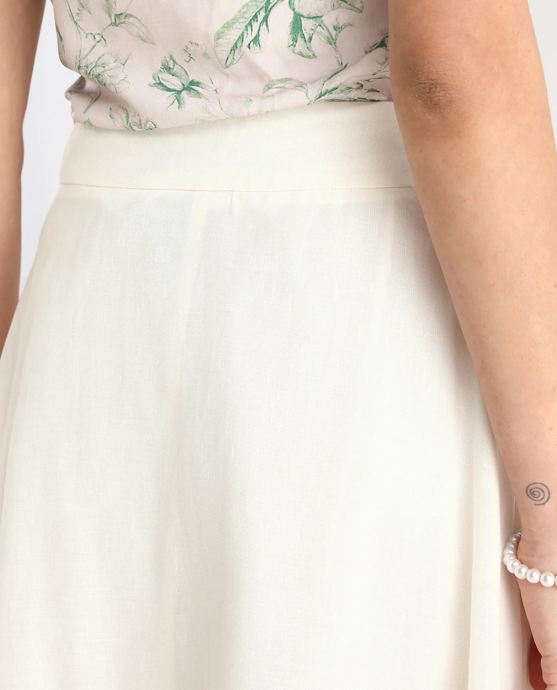 Rareism Women's Janlom B Off White Cotton Blend Plain Ankle Length A-Line Skirt