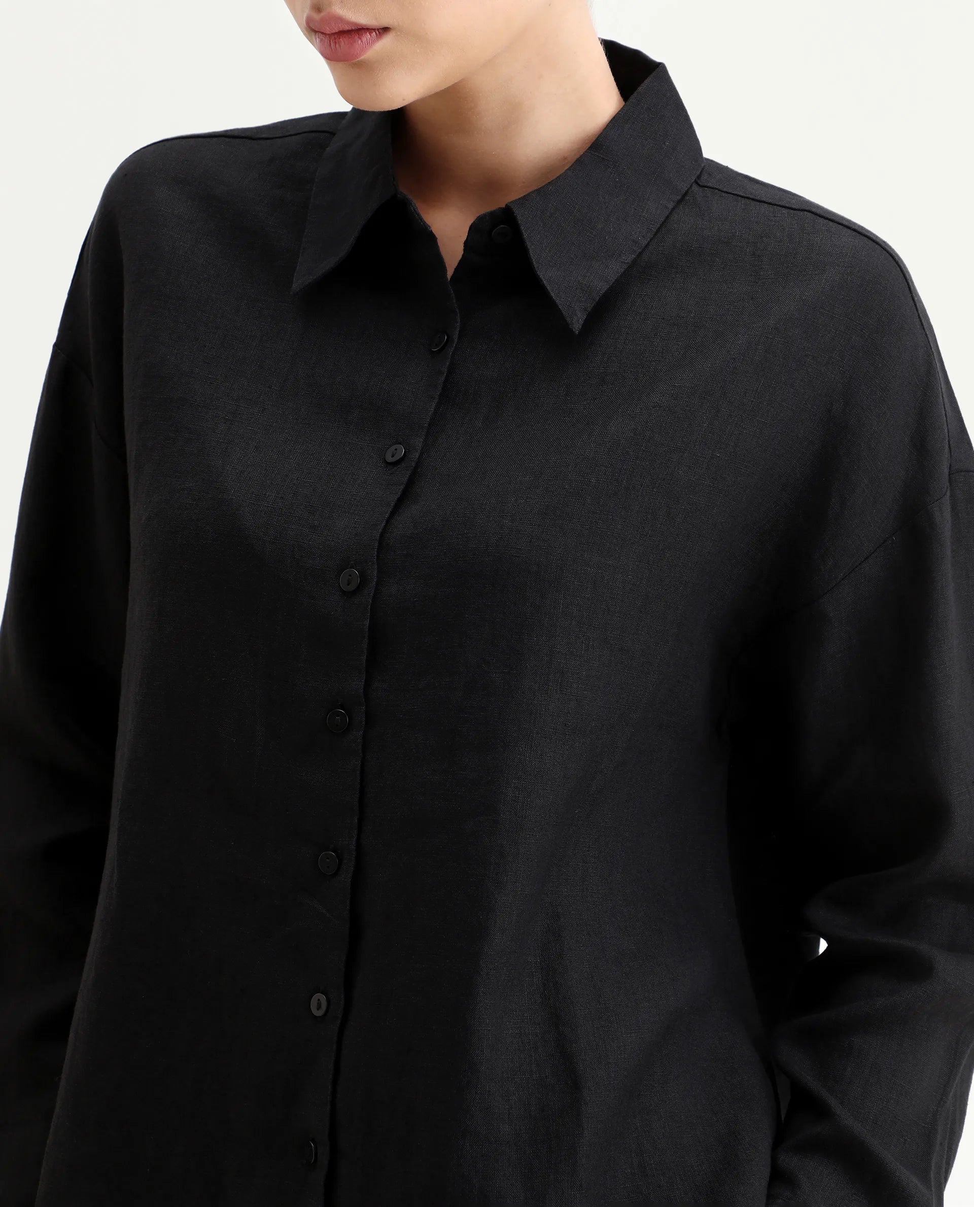Rareism Women's Janria T Black Linen Spread Collar Plain Cuffed Sleeve Regular Fit Top