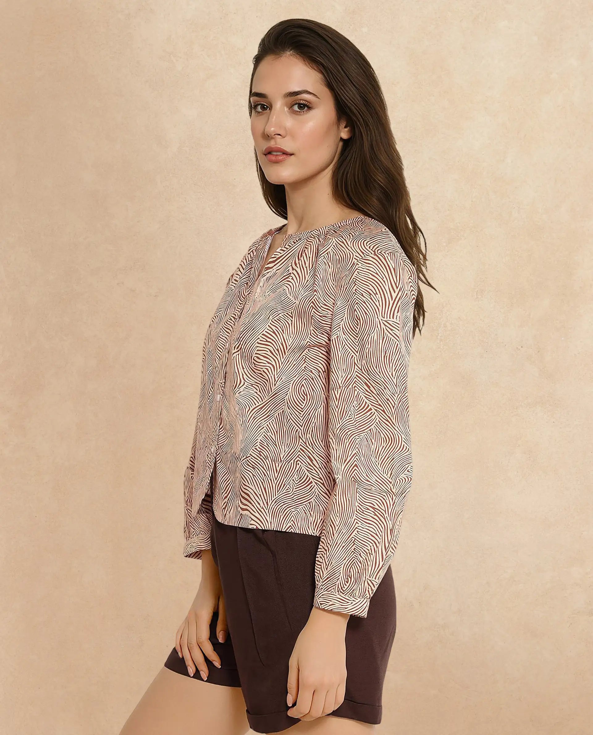 Rareism Women Jaylone Beige Cuffed Sleeve Round Neck Button Geometric Print Top