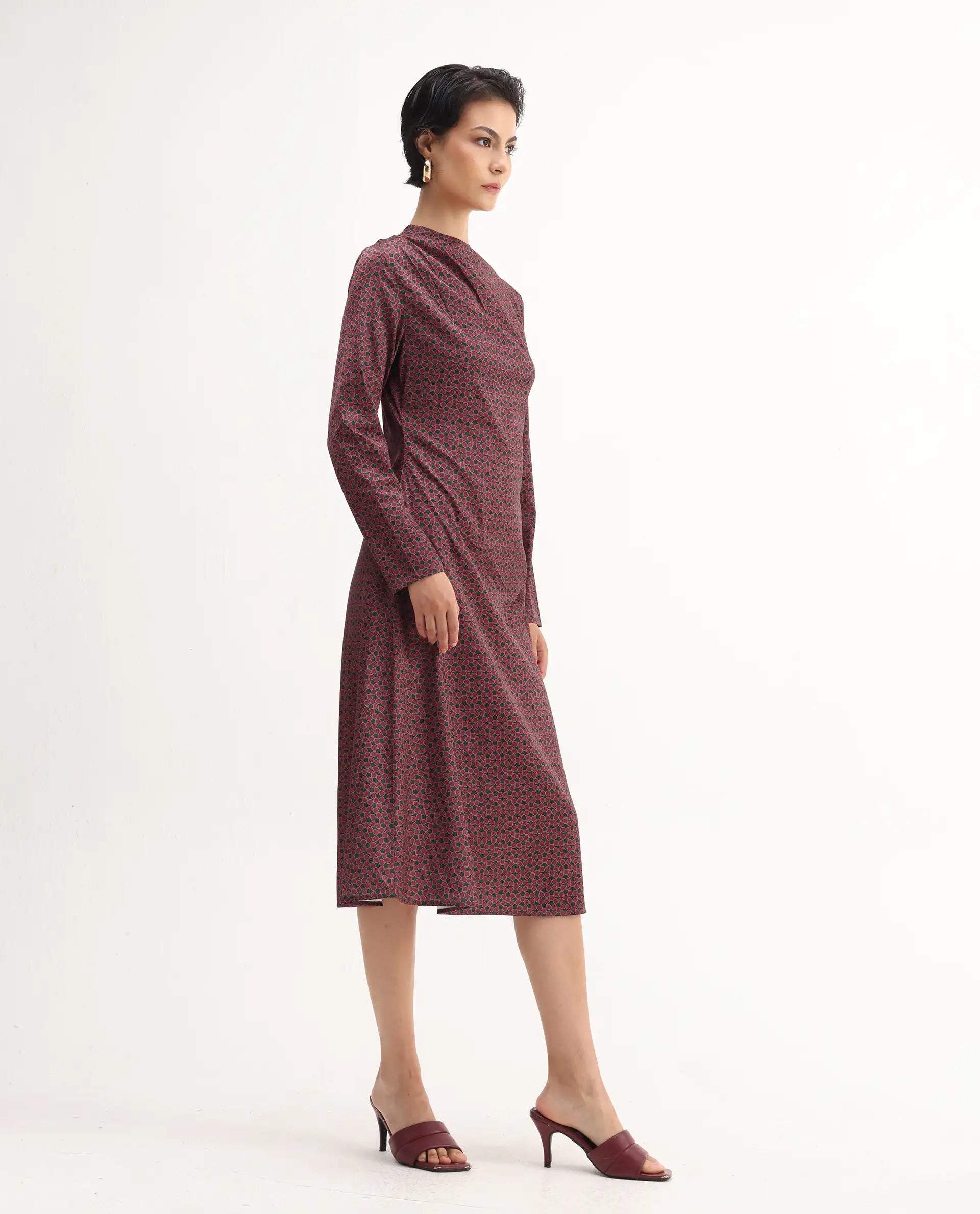 Rareism Women's Jenlio Dark Green Polyester High Neck Fitted Geometric Print Midi Dress