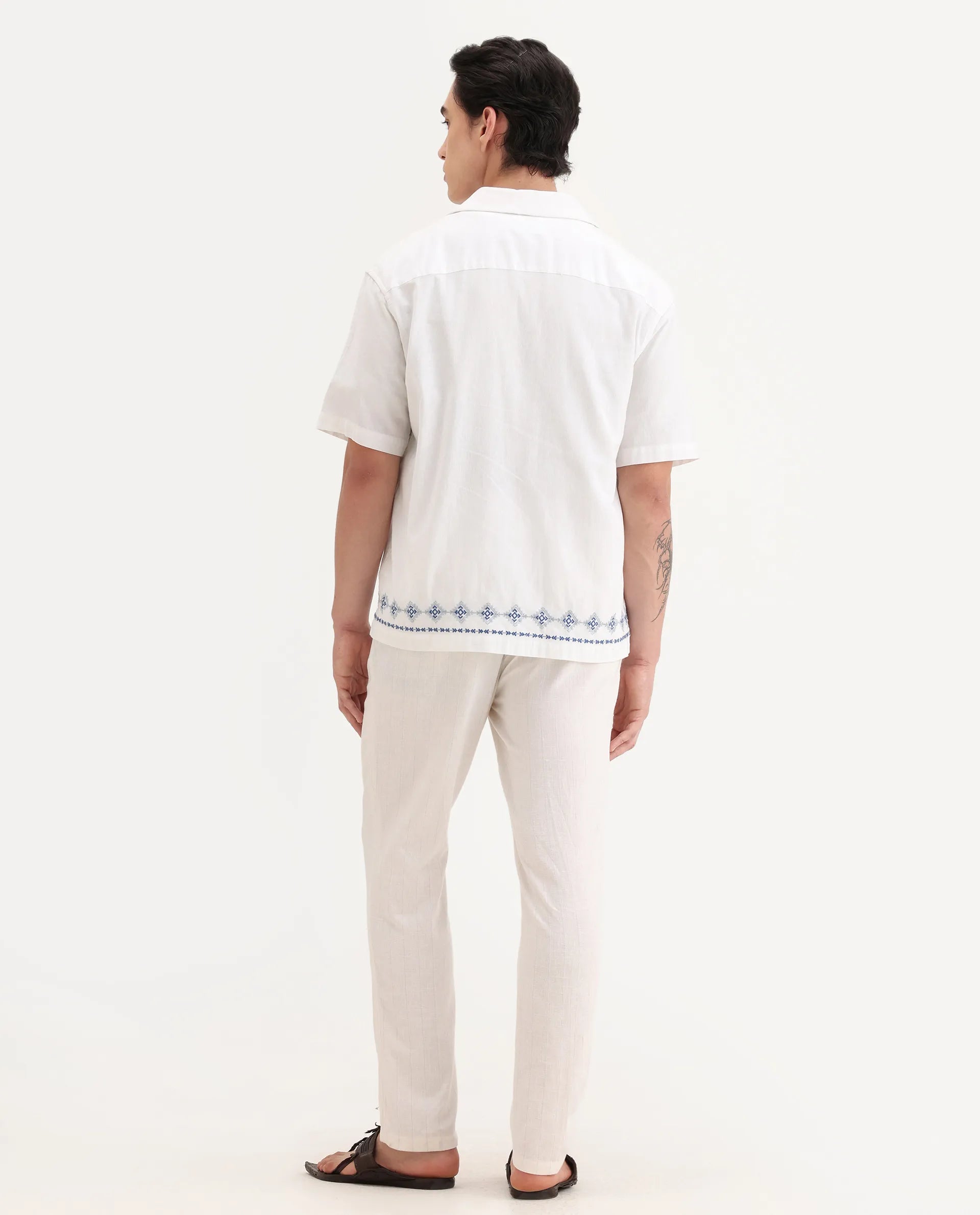 Rare Rabbit Men's Jlo Beige Cotton Blend Plain Relaxed Fit Trouser