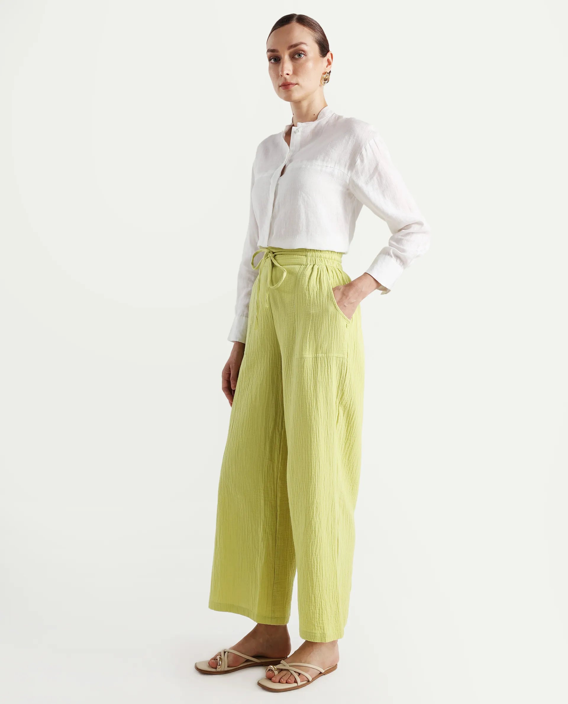 Rareism Women's Jorden B Flouroscent Cotton Blend Plain Ankle Length Wide Leg Trouser