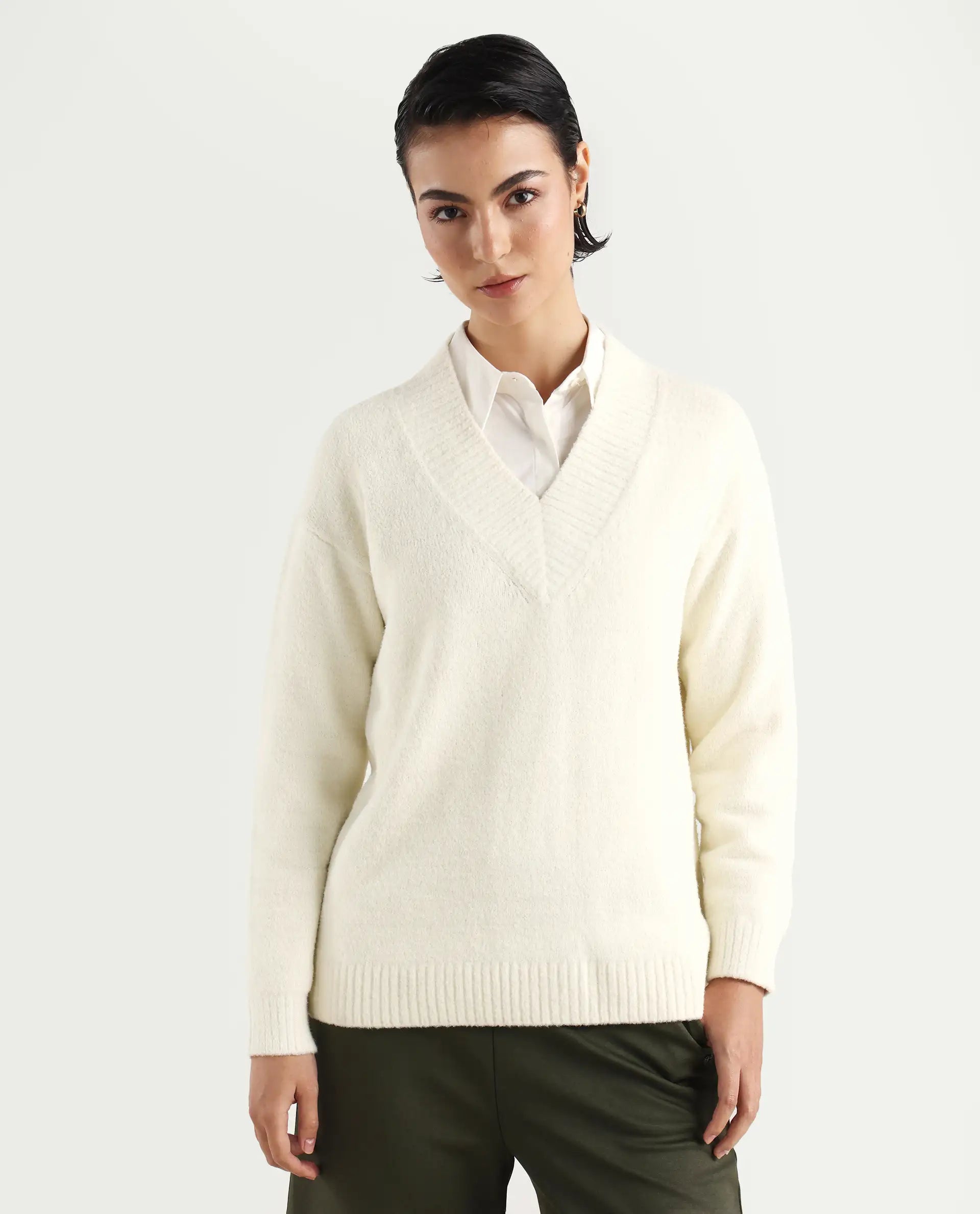 Rareism Women's Juno Off White Nylon V-Neck Plain Relaxed Fit Sweater