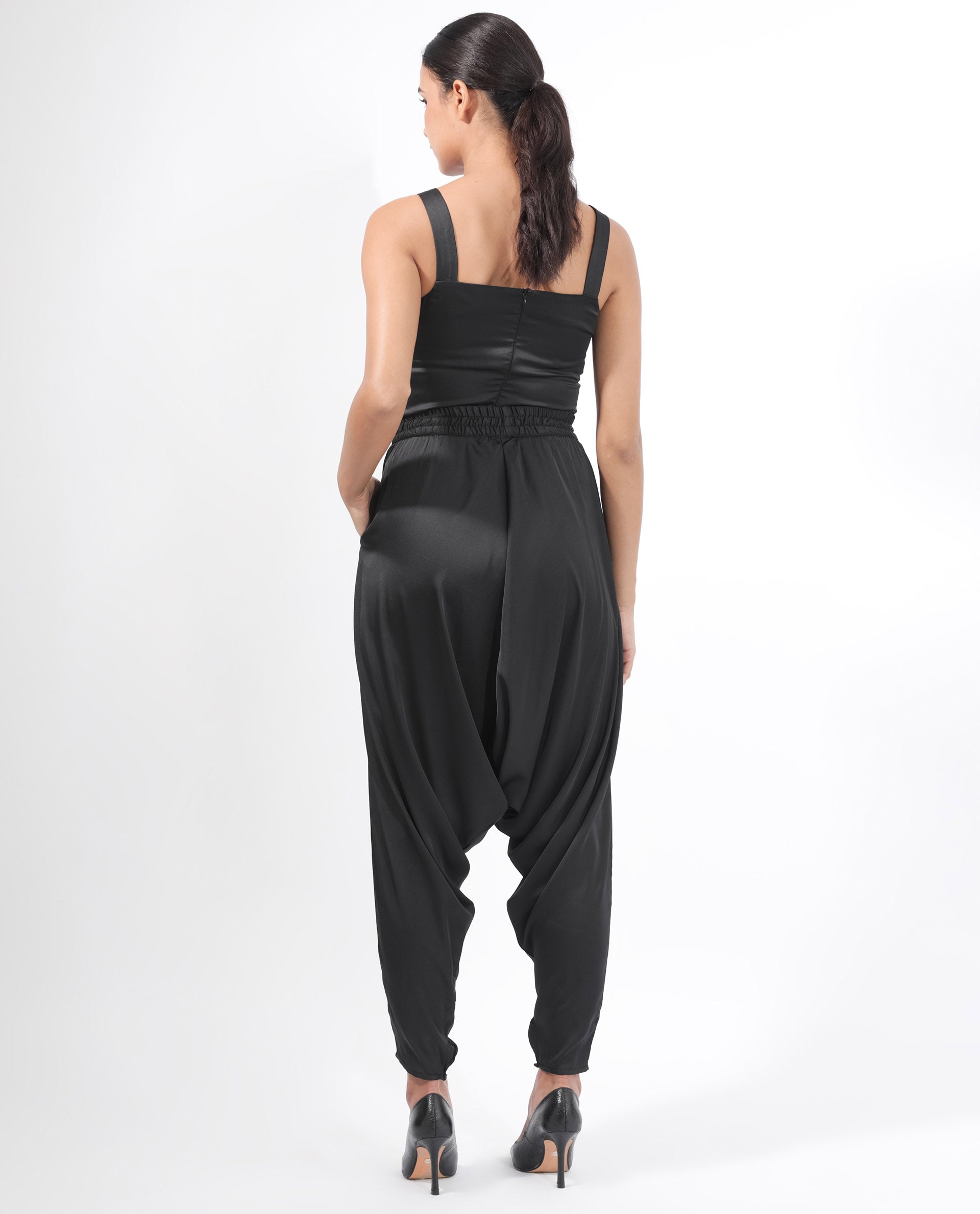 Rareism Women Kamel Black Polyester Fabric Relaxed Fit Plain Ankle Length Trousers