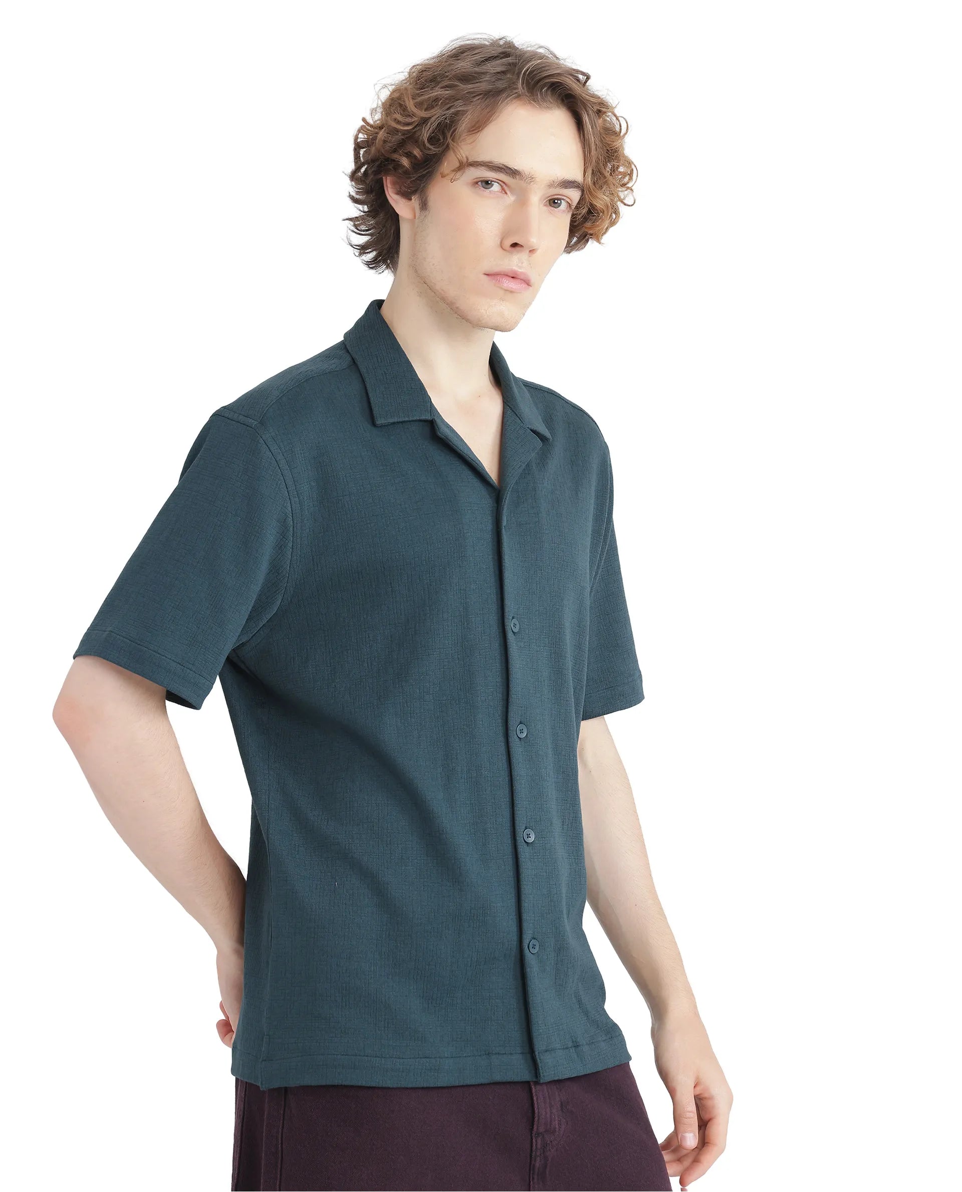 Rare Rabbit Men Kelos-Ss Dark Green Short Sleeve Collared Neck Plain Shirt