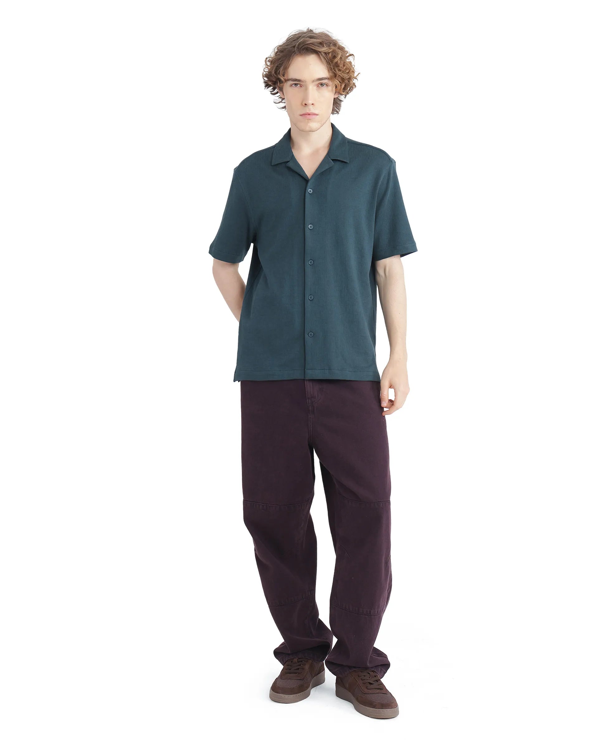 Rare Rabbit Men Kelos-Ss Dark Green Short Sleeve Collared Neck Plain Shirt