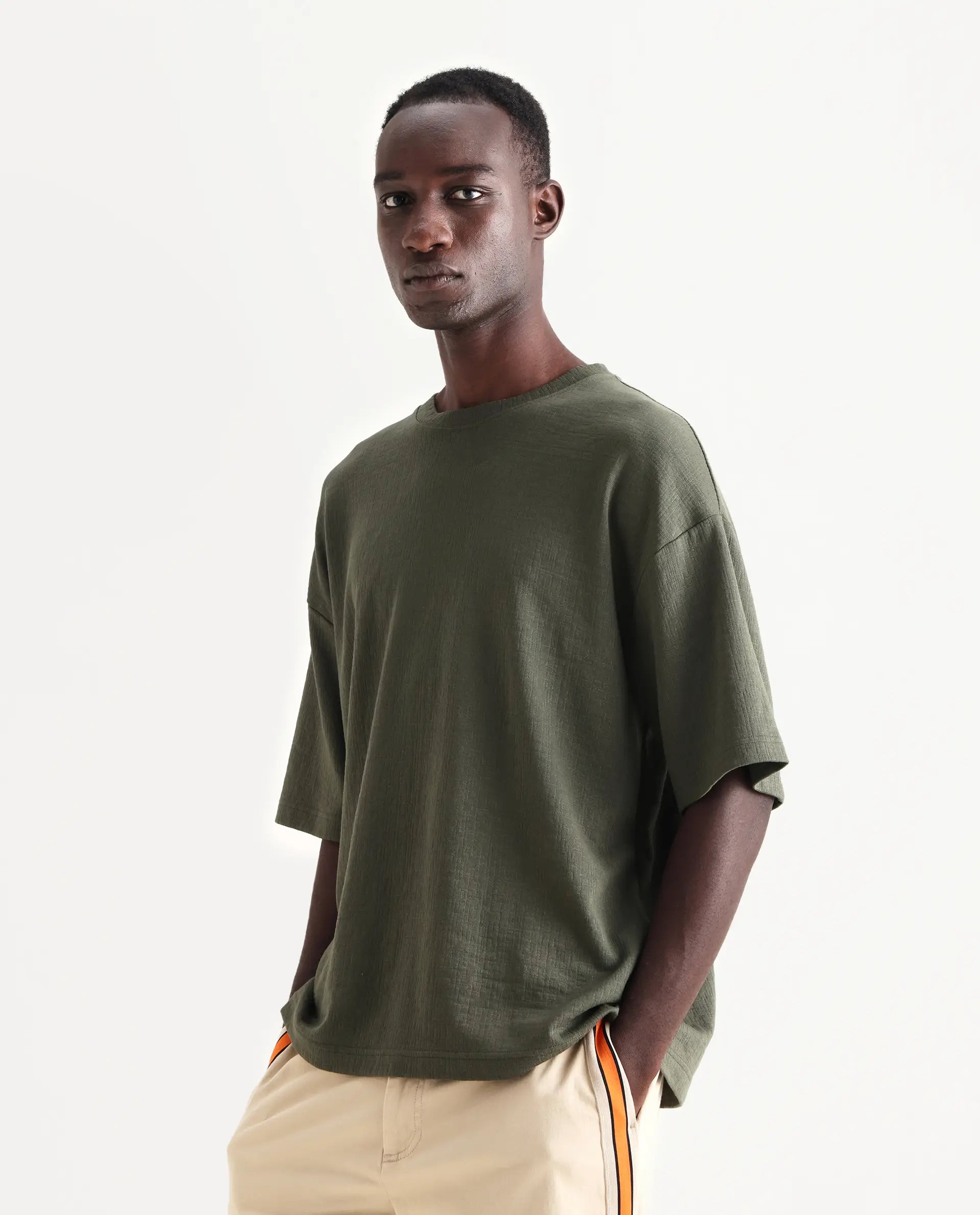 Rare Rabbit Men's Kelos Olive Cotton Blend Plain Oversized Fit Half Sleeve Crew Neck T-Shirt