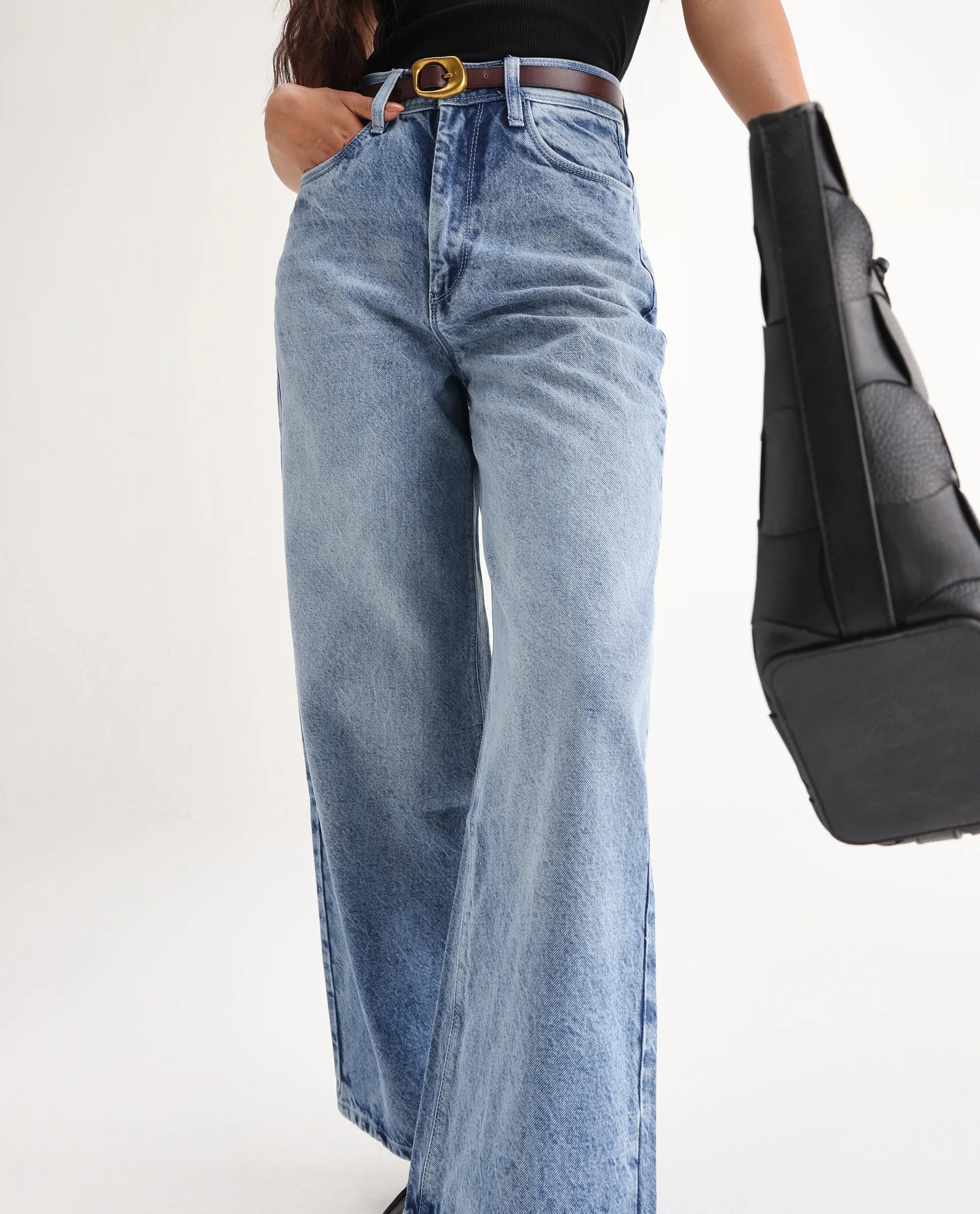 Rareism Women's Kikoa Light Blue Cotton Blend Plain Ankle Length Wide Jeans