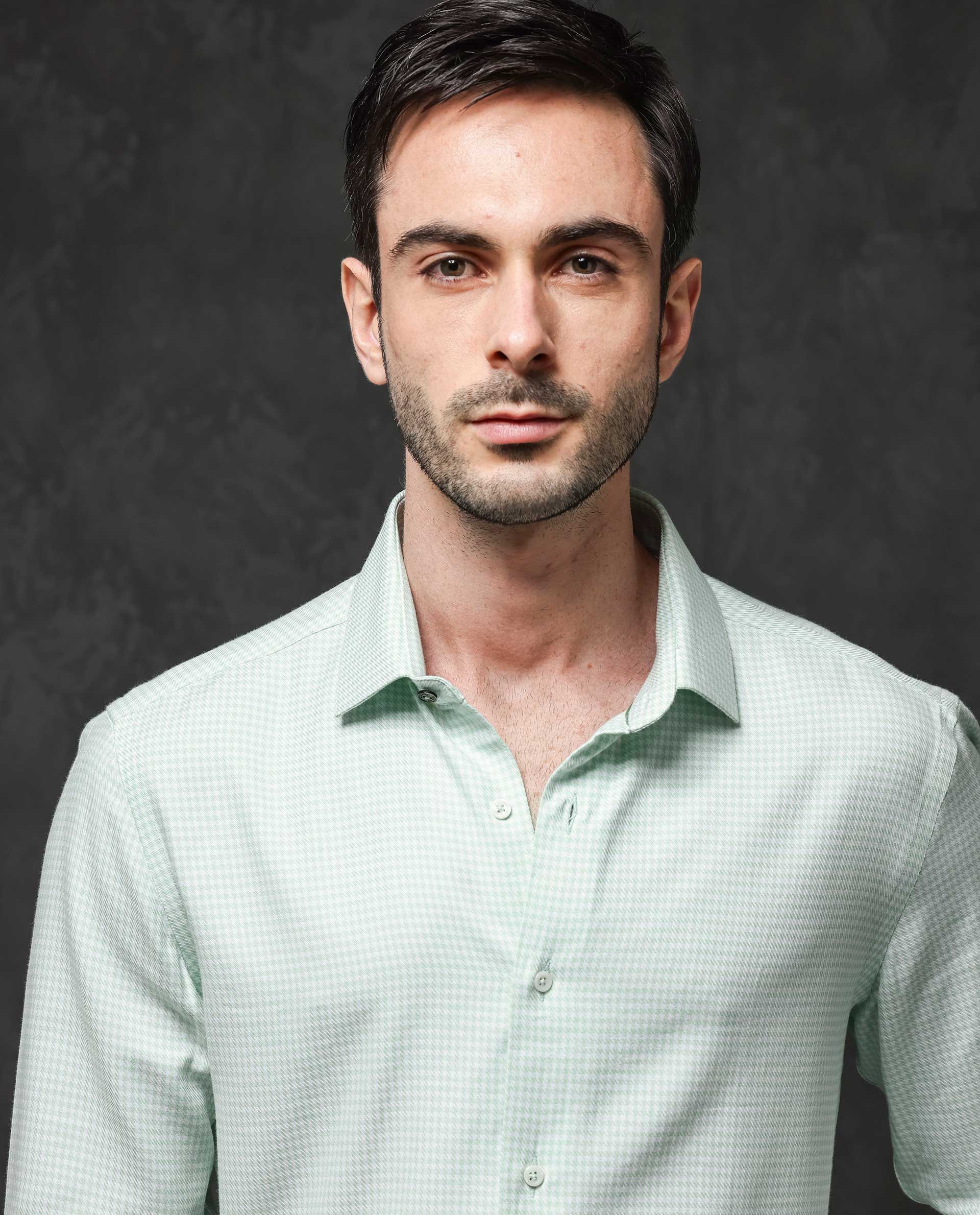 Rare Rabbit Mens Kinate Pastel Green Full Sleeve Solid Houndstooth Check Shirt