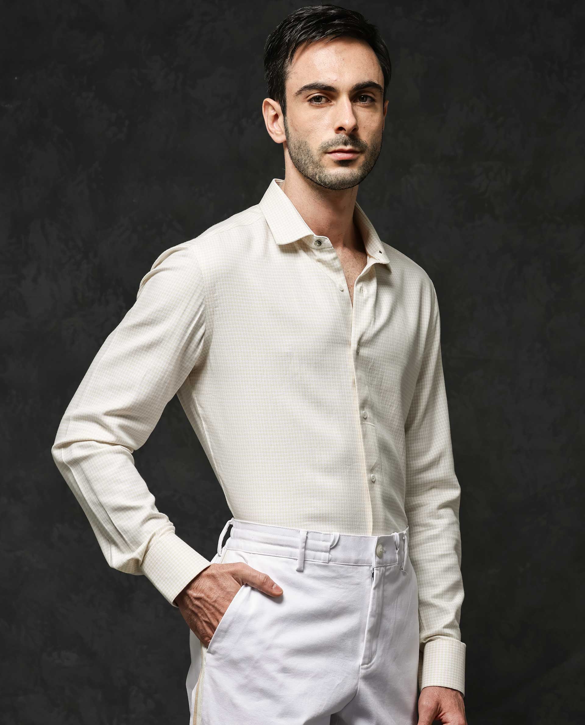 Rare Rabbit Mens Kinate Pastel Yellow Full Sleeve Solid Houndstooth Check Shirt