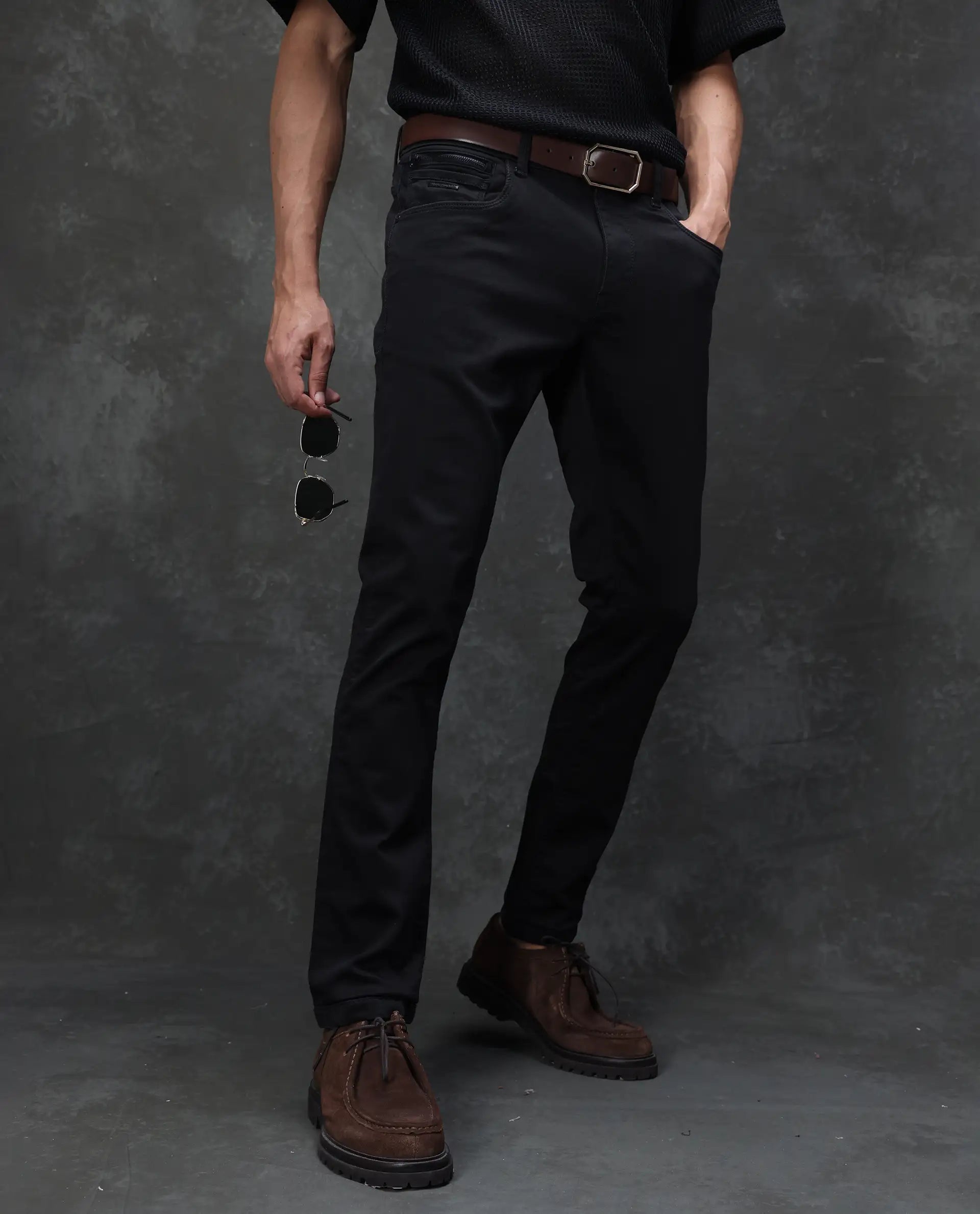 Rare Rabbit Men's Guild Casual Kleber Black Cotton Blend Plain Hawk Slim Fit Jeans