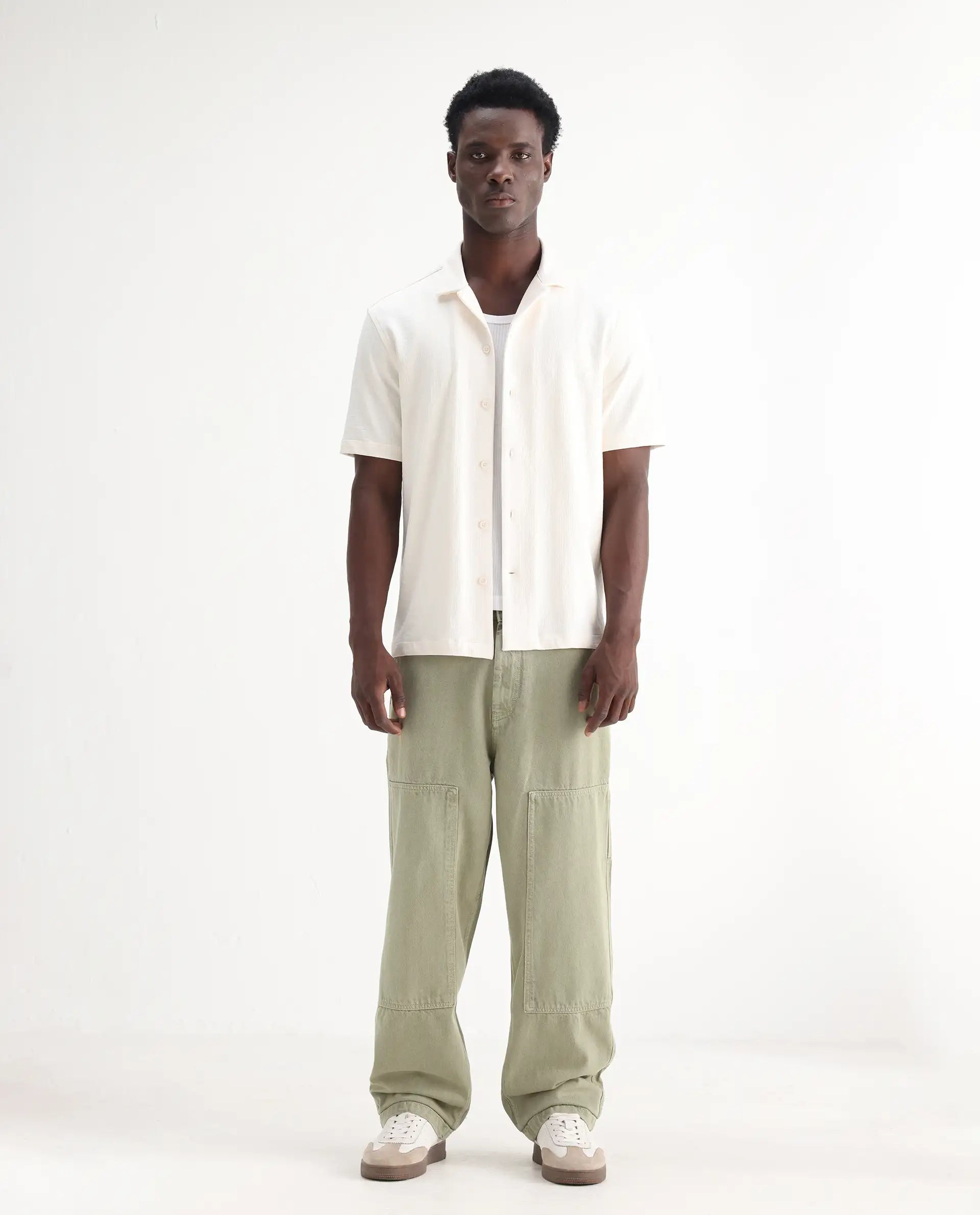 Rare Rabbit Men's Klop Pastel Green Cotton Plain Carpenter Fit Jeans