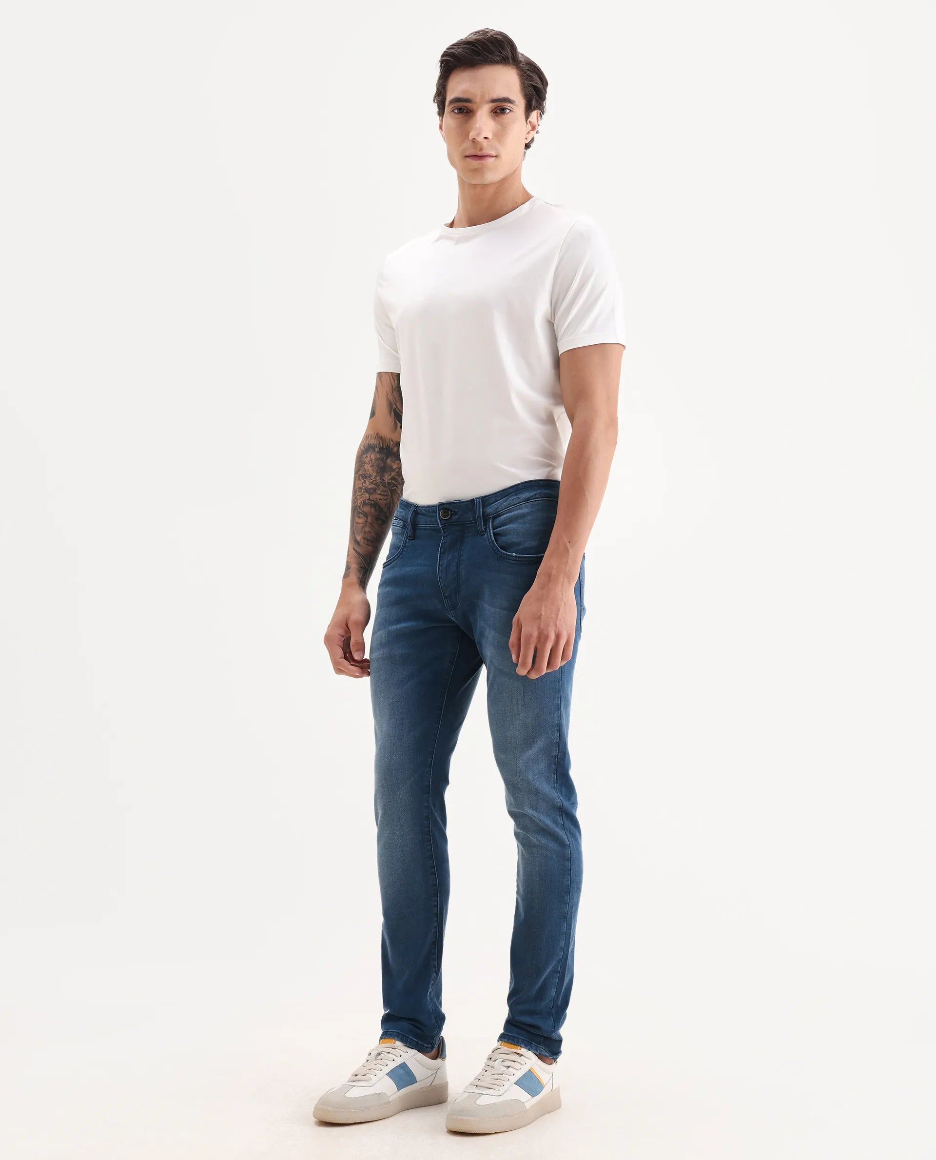 Rare Rabbit Men's Knoxo Blue Cotton Blend Fabric Hawk Slim Fit Plain Jeans