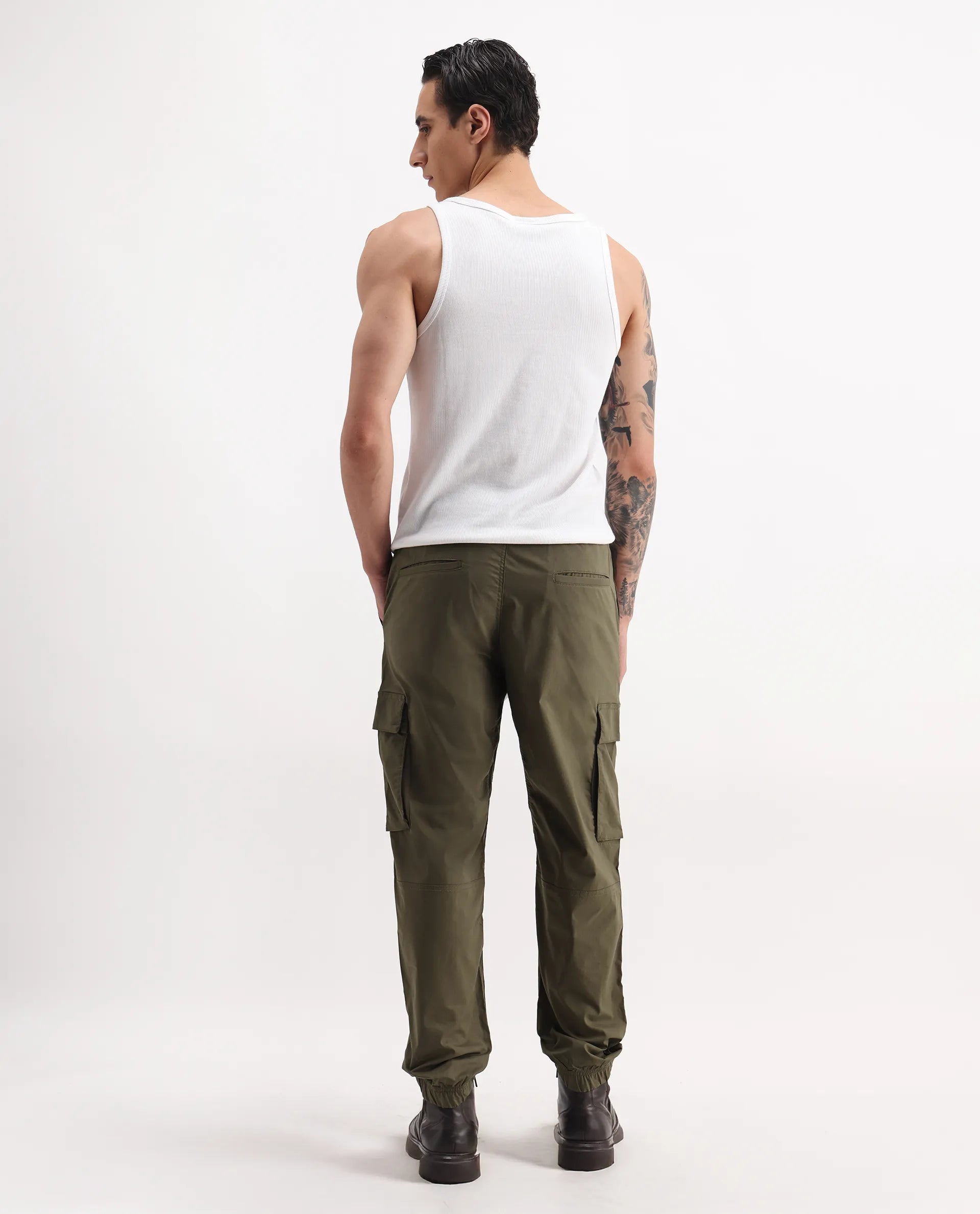 Rare Rabbit Men's Korb Light Olive Cotton Blend Plain Relaxed Fit Trouser