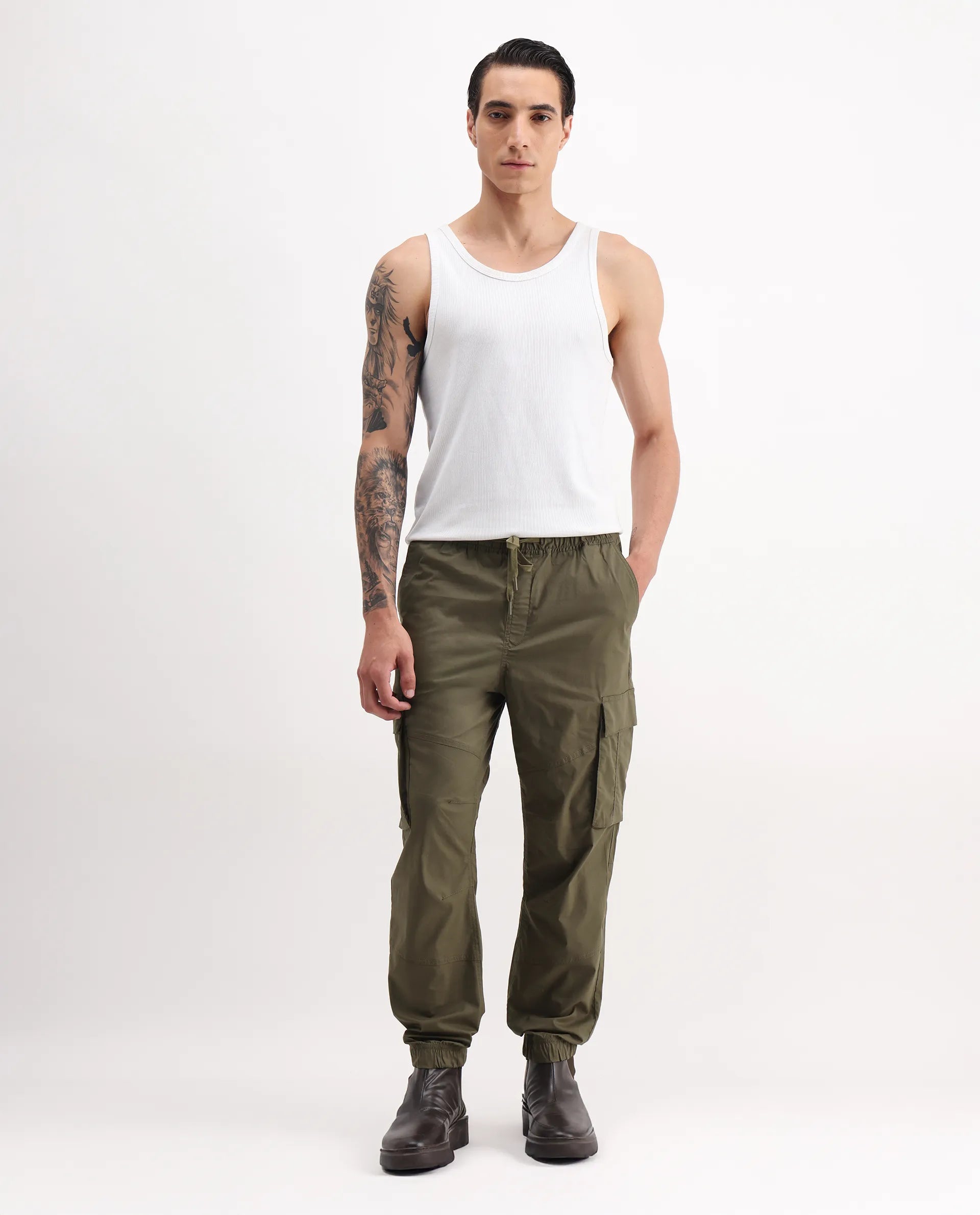 Rare Rabbit Men's Korb Light Olive Cotton Blend Plain Relaxed Fit Trouser