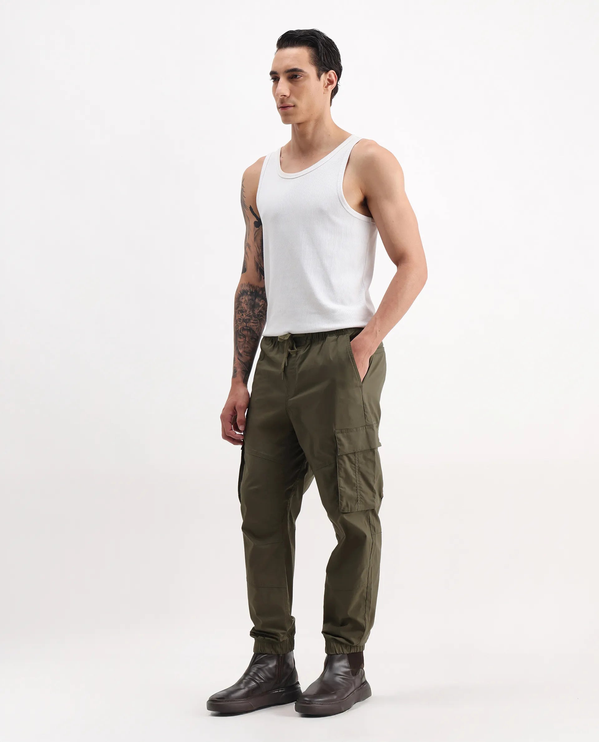 Rare Rabbit Men's Korb Light Olive Cotton Blend Plain Relaxed Fit Trouser
