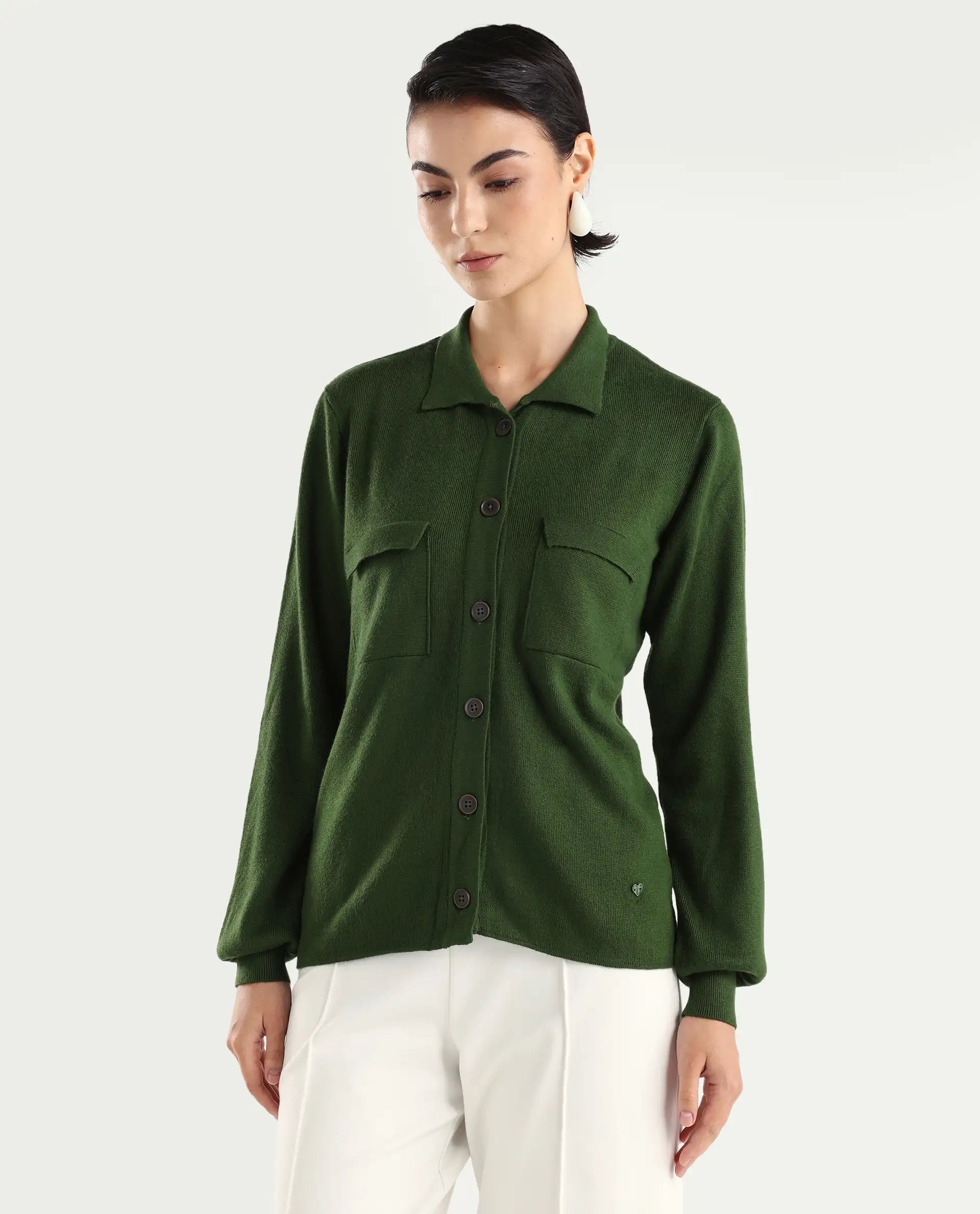 Rareism Women's Korn Green Viscose Spread Collar Plain Regular Fit Sweater