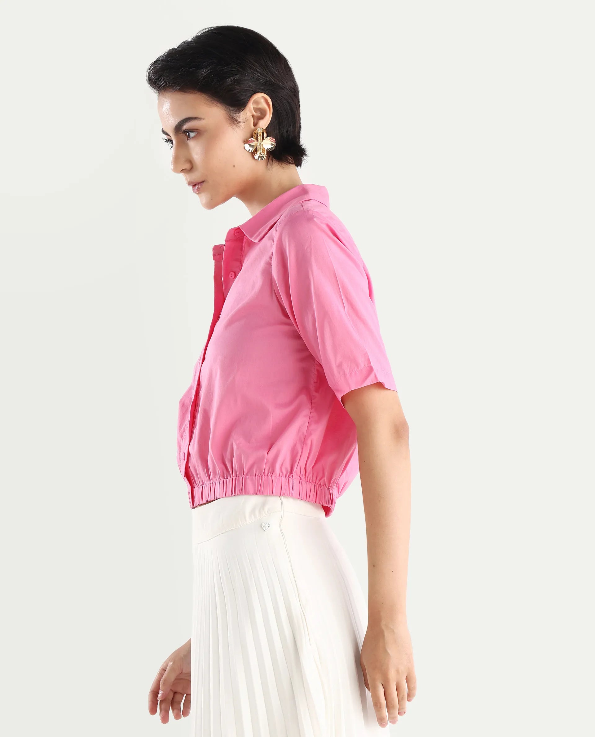 Rareism Women's Lakeavi Pink Cotton Spread Collar Plain Crop Regular Fit Top