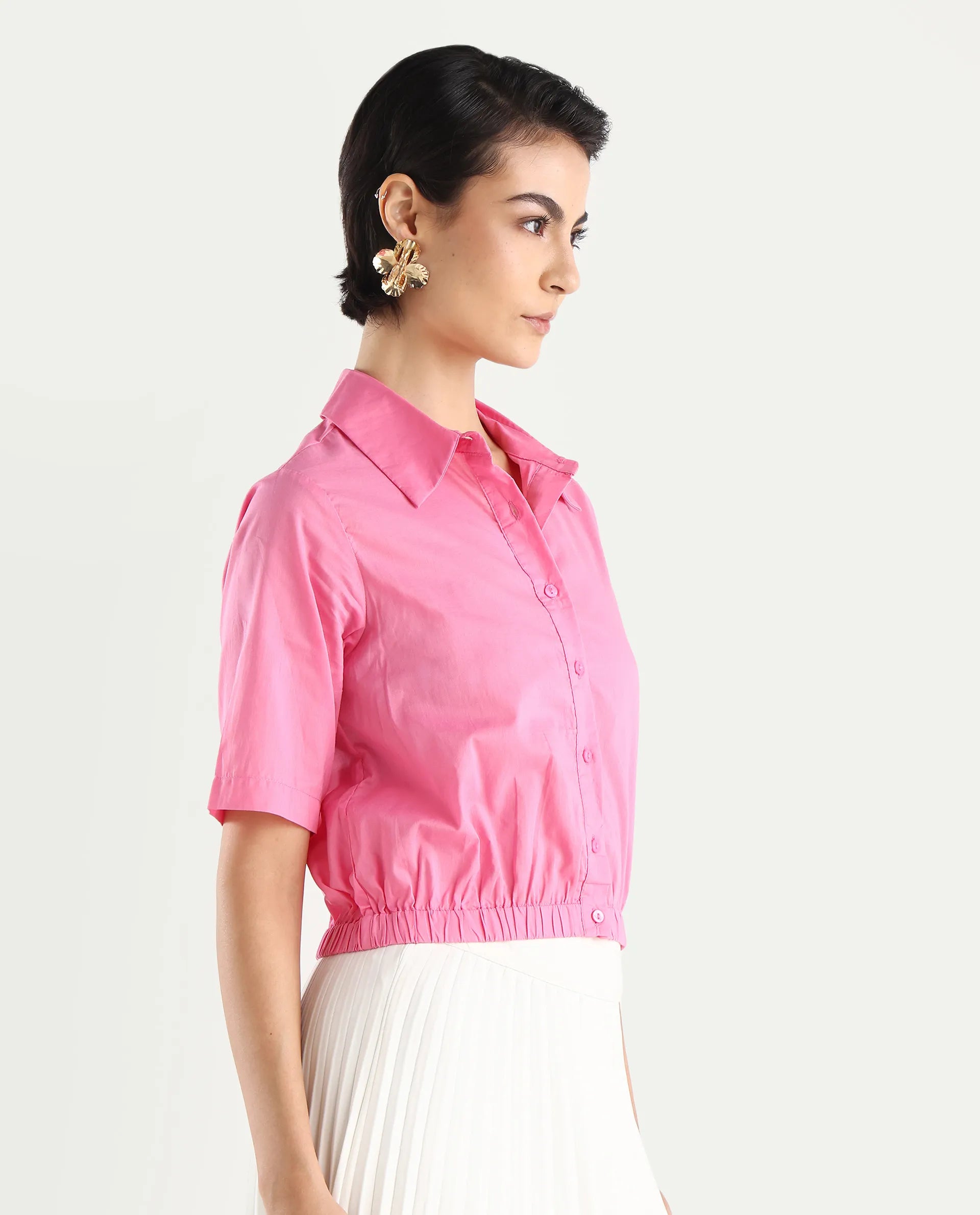 Rareism Women's Lakeavi Pink Cotton Spread Collar Plain Crop Regular Fit Top
