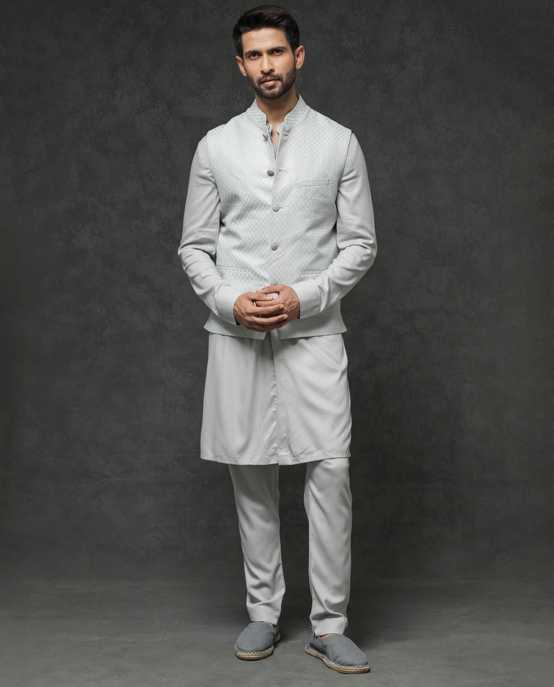 Rare Rabbit Men's Lasmos-B1 Light Grey Polyester Viscose Lycra Fabric Mandarin Collar Sleeveless Geometric Embroidery Bandi