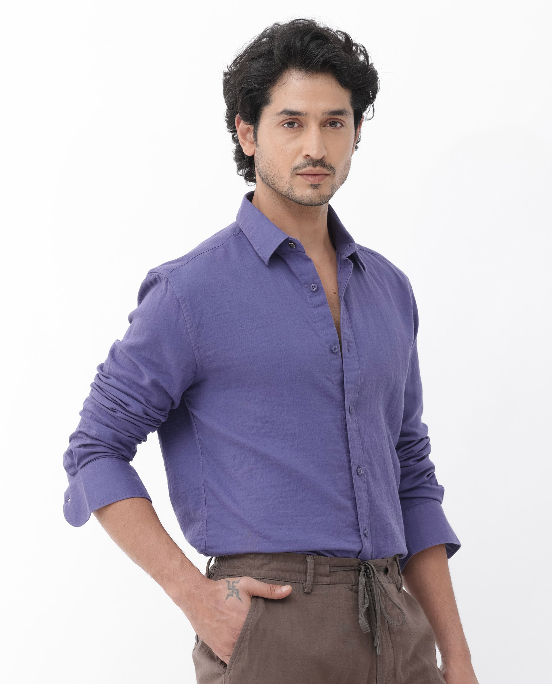 Rare Rabbit Mens Layerr Dusky Purple Cotton Fabric Full Sleeves Solid Shirt