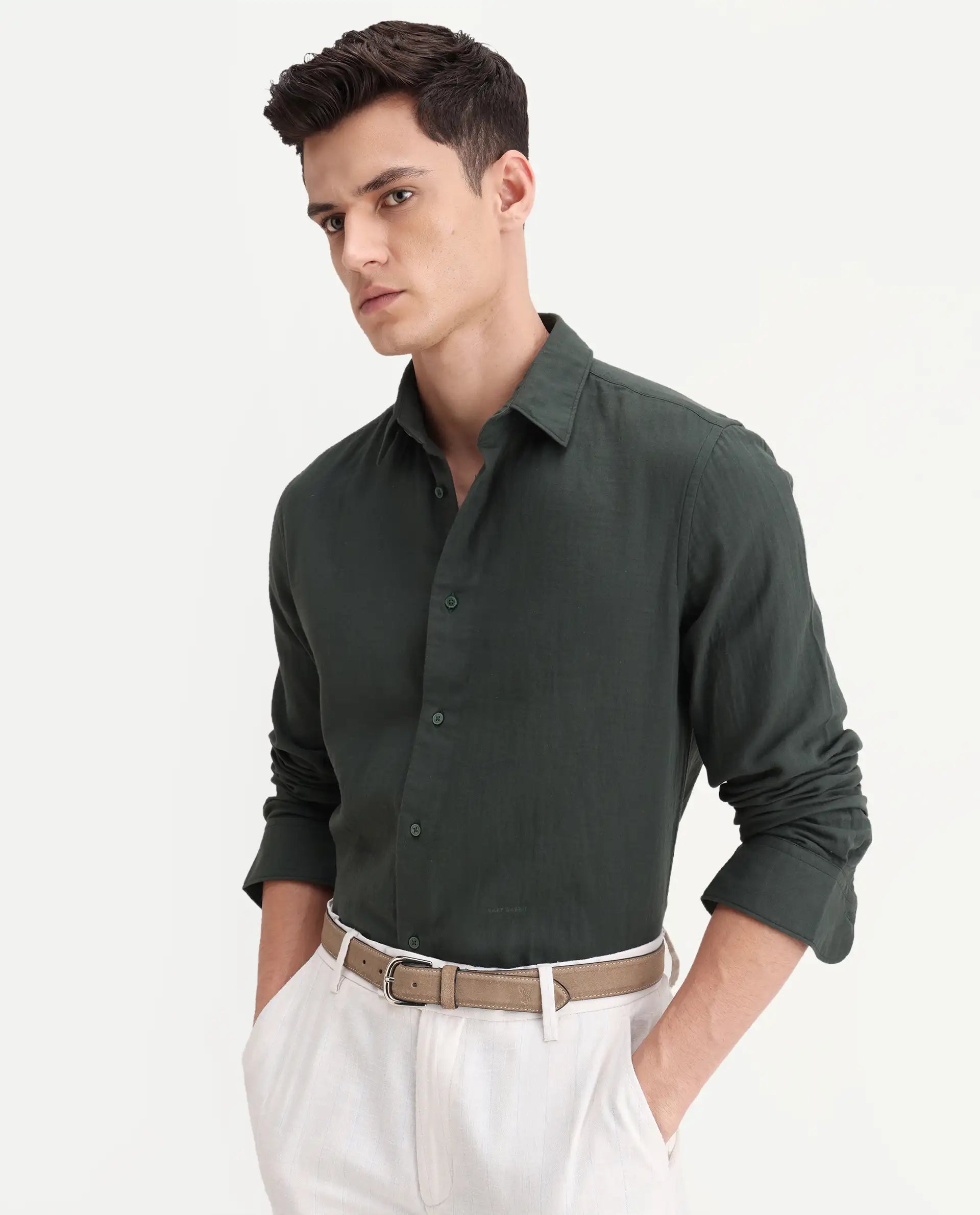 Rare Rabbit Men's Layerr-26 Green Cotton Plain Regular Fit Full Sleeve Spread Collar Shirt