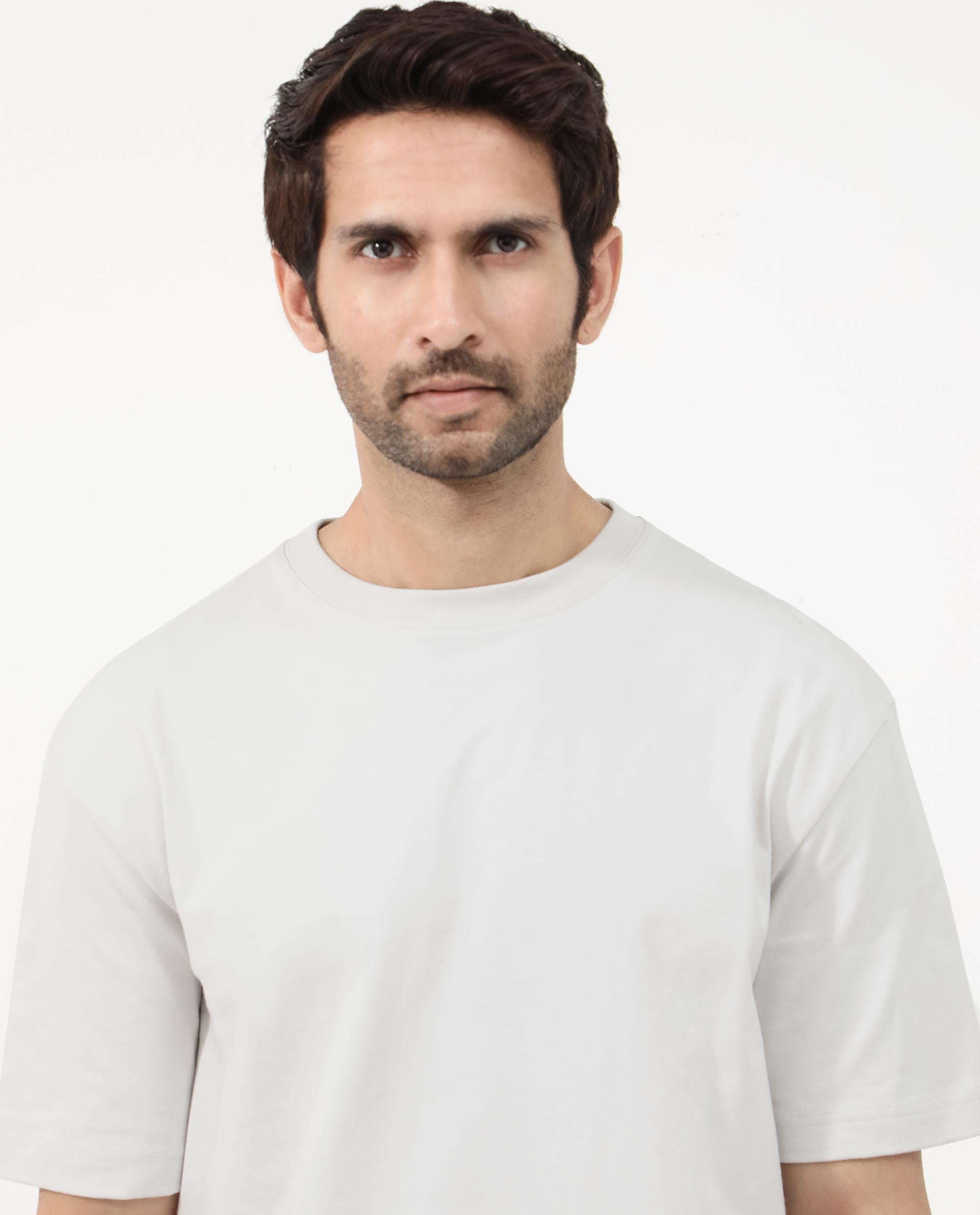 Rare Rabbit Articale Mens Lee Light Grey Cotton Fabric Short Sleeve Crew Neck Oversized Fit Graphic Printed T-Shirt