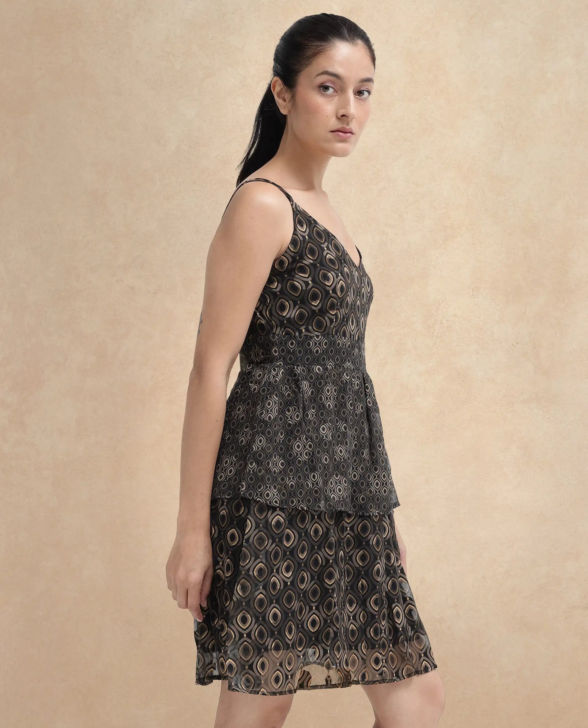 Rareism Women's Leonar Black Shoulder Straps Geometric Print Fit And Flare Mini Dress