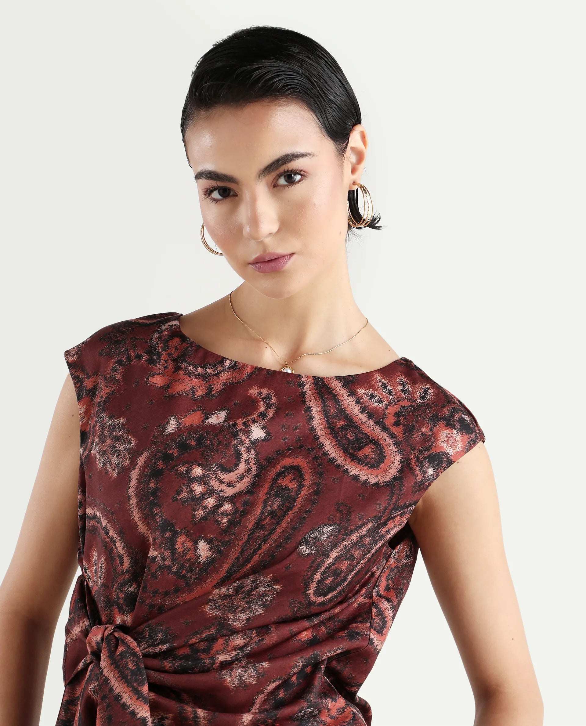 Rareism Women's Levillet Brown Polyester Blend Boat Neck Paisley Print Sleeveless Regular Fit Top