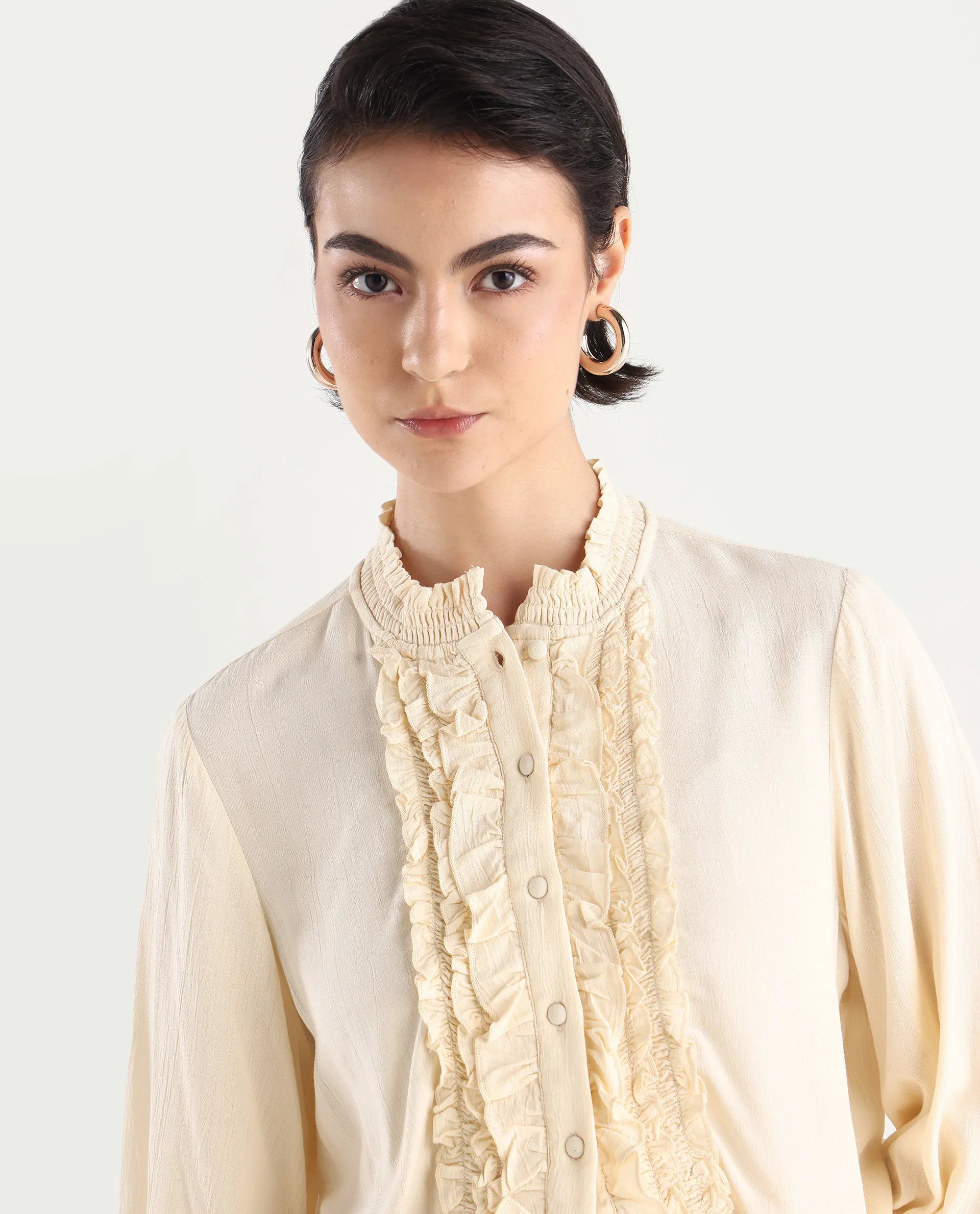 Rareism Women's Licel Off White Rayon Mandarin Collar Plain Regular Fit Top