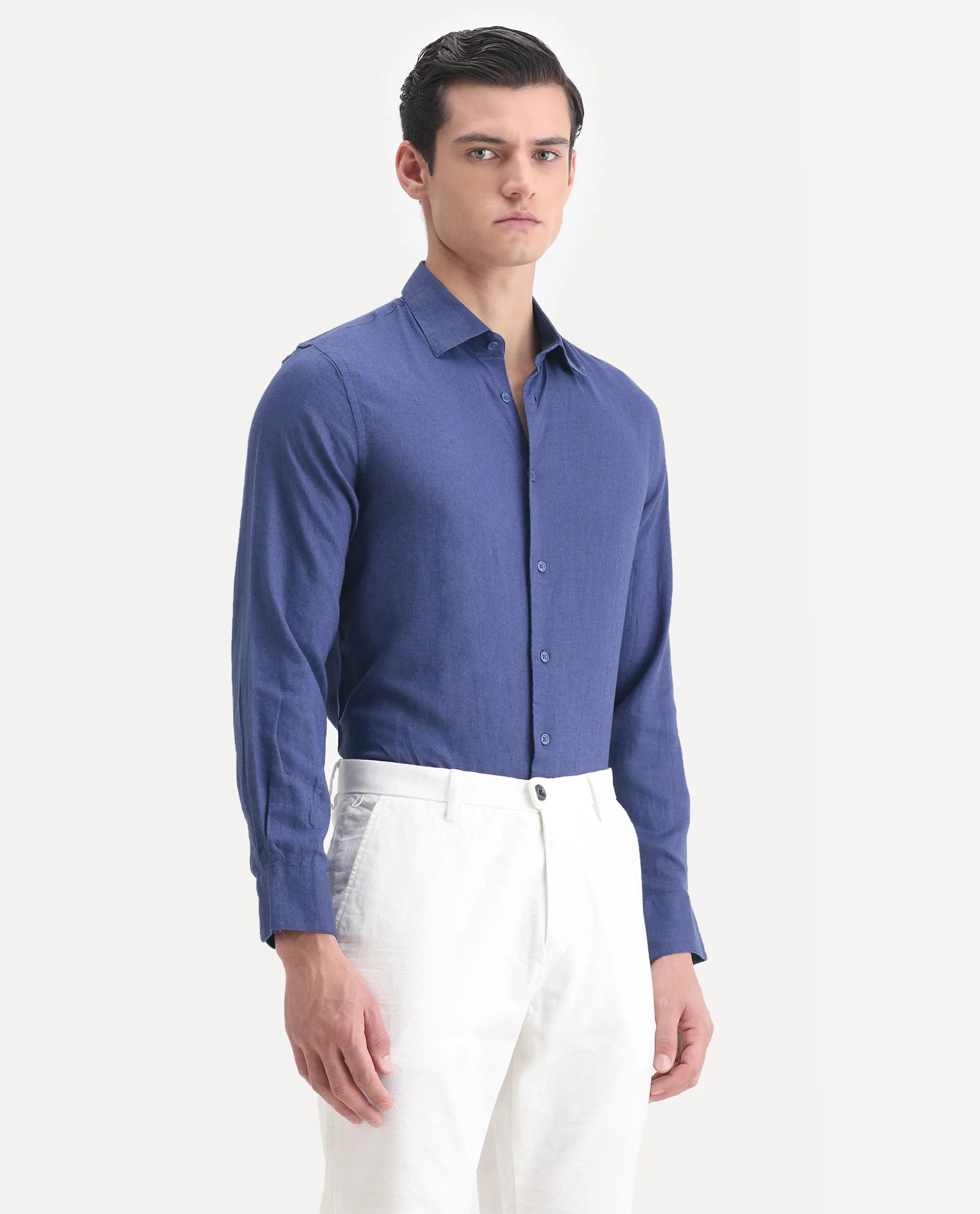 Rare Rabbit Men's Linex Ls-25 Blue Linen Blend Plain Regular Fit Full Sleeve Collared Shirt