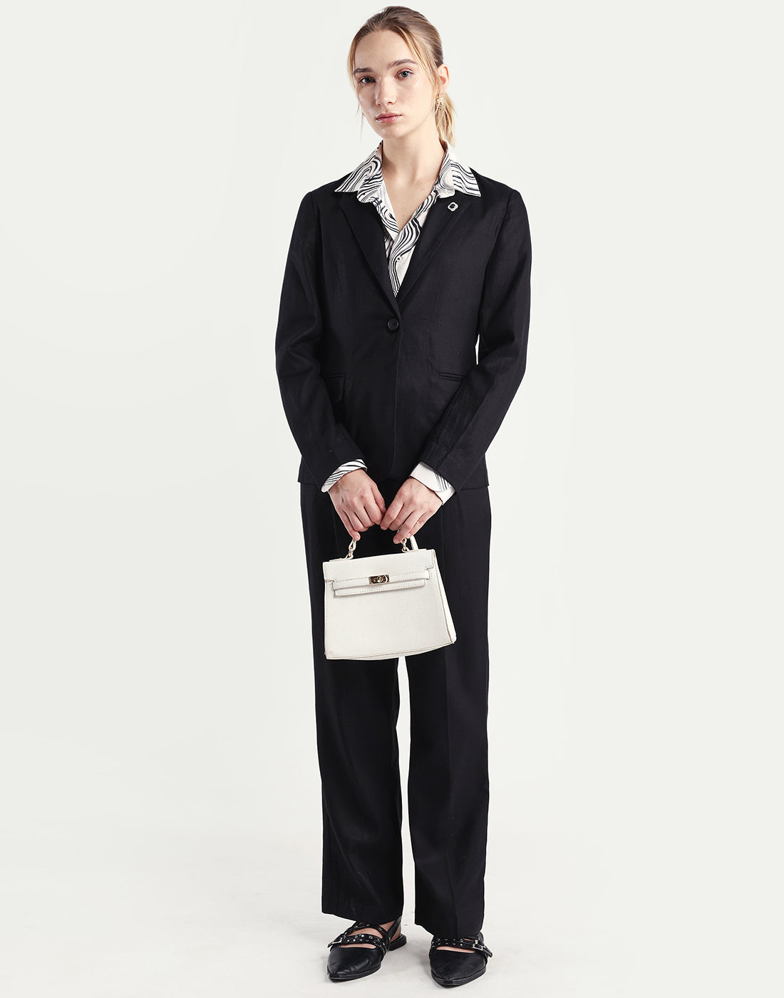 Rareism Women's Linzy-T Black 100% Linen Full Sleeve Lapel Neck Regular Plain Blazer