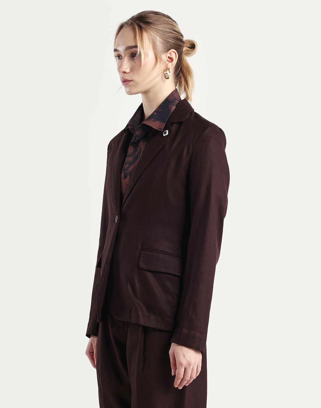 Rareism Women's Linzy-T Brown 100% Linen Full Sleeve Lapel Neck Regular Plain Blazer