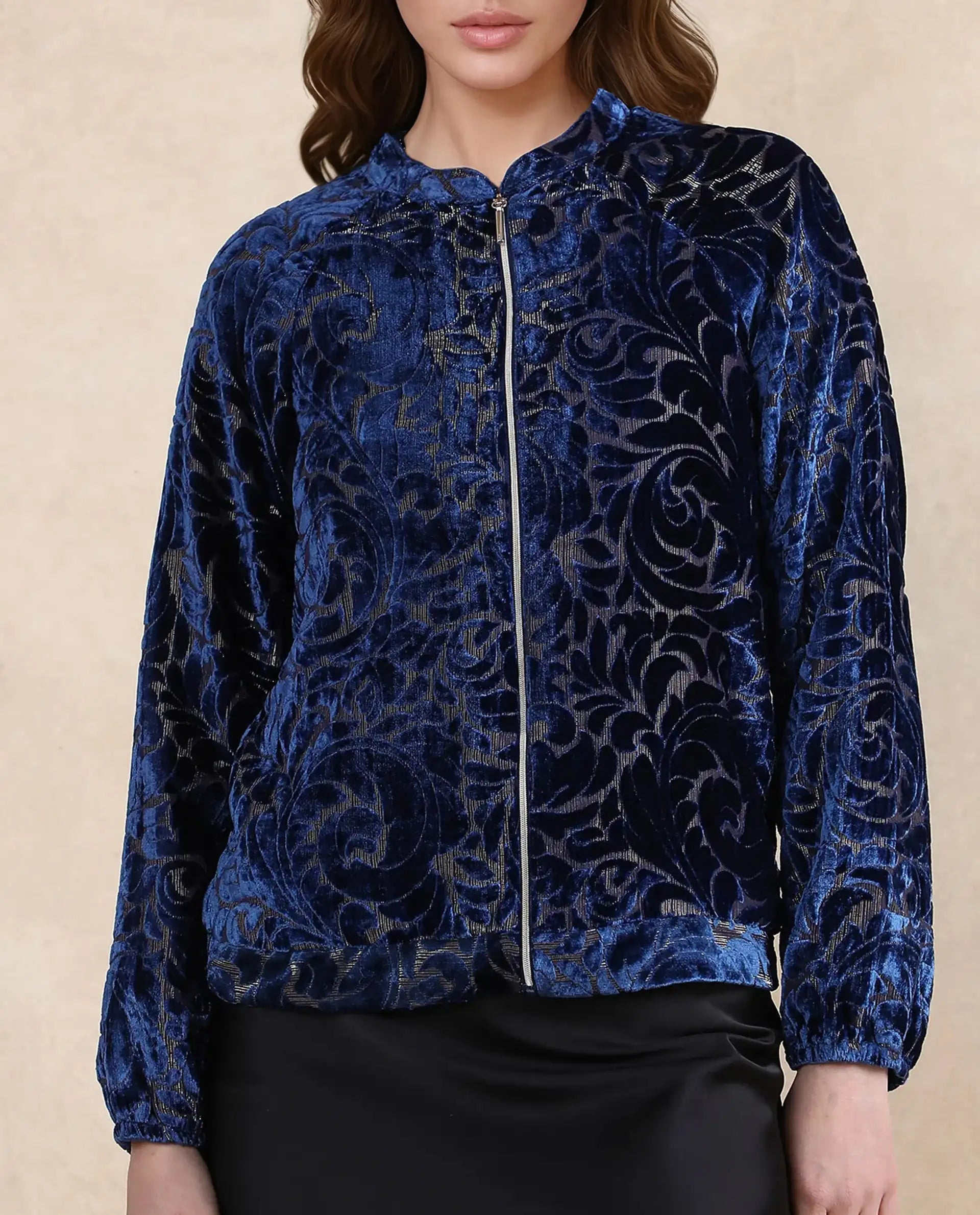 Rareism Women Lopper Purple Velvet Raglan Sleeves Mandarin Collar Zipper Closure Abstract Print Jacket