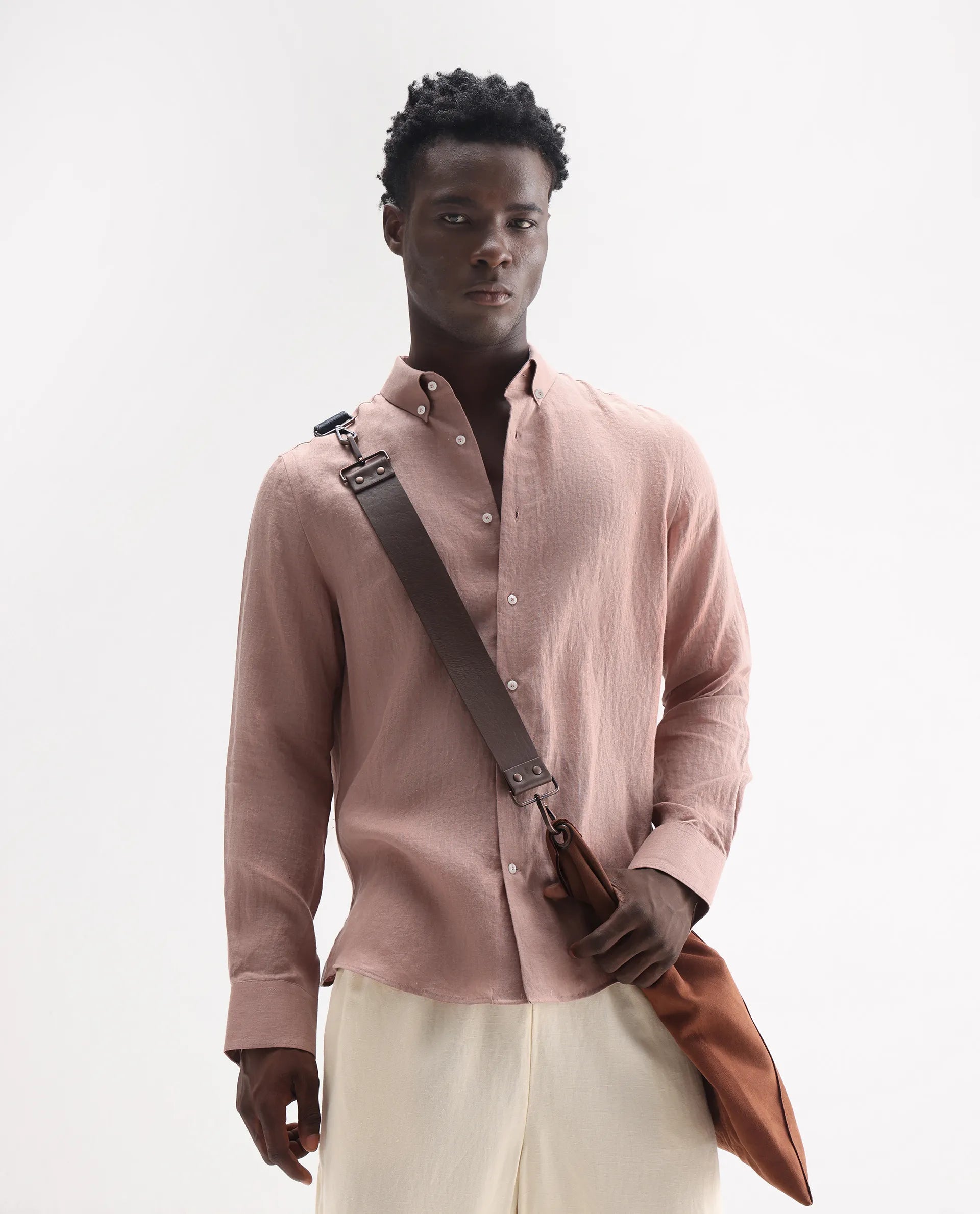 Rare Rabbit Men's Lucis Mauve 100% Linen Plain Regular Fit Full Sleeve Collared Shirt