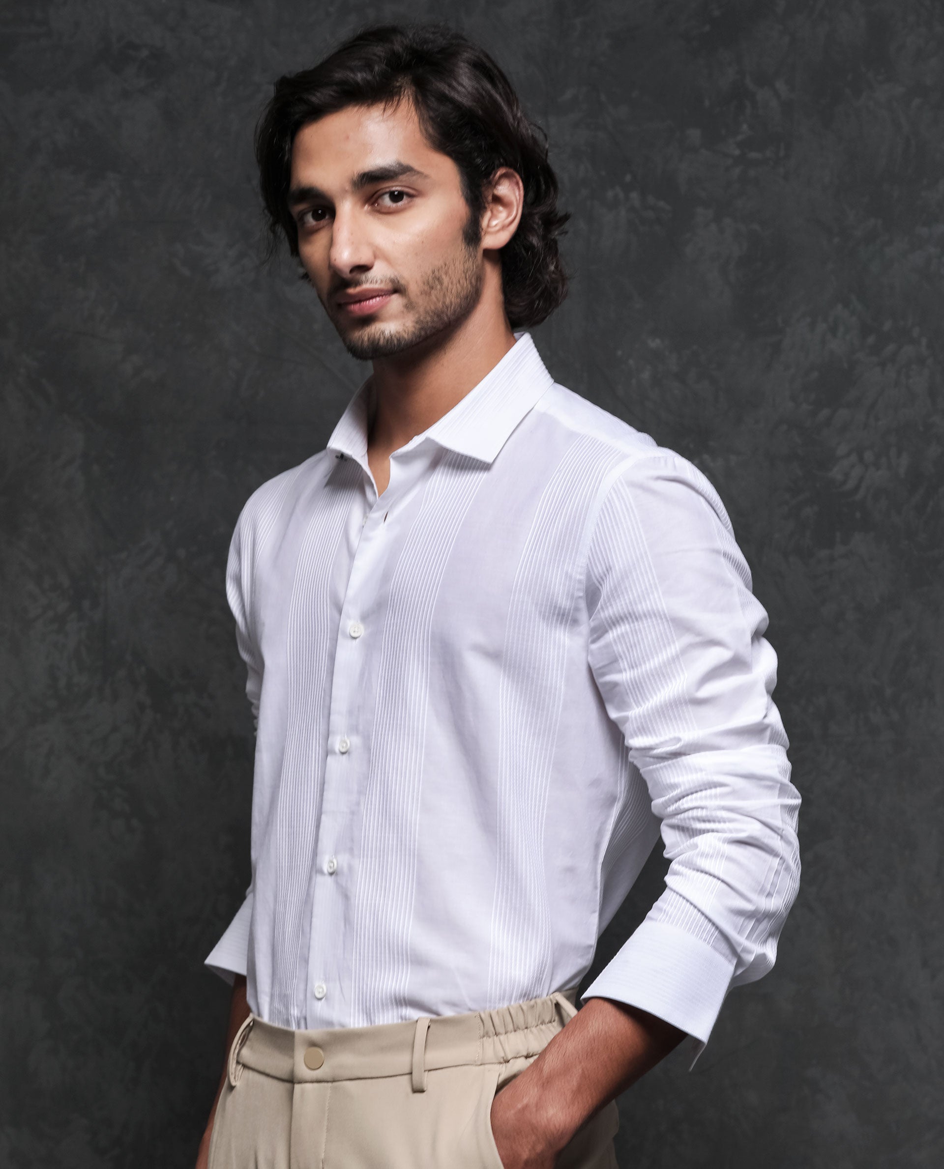 Rare Rabbit Men's Lurtz-1 White Cotton Fabric Full Sleeves Striped Shirt