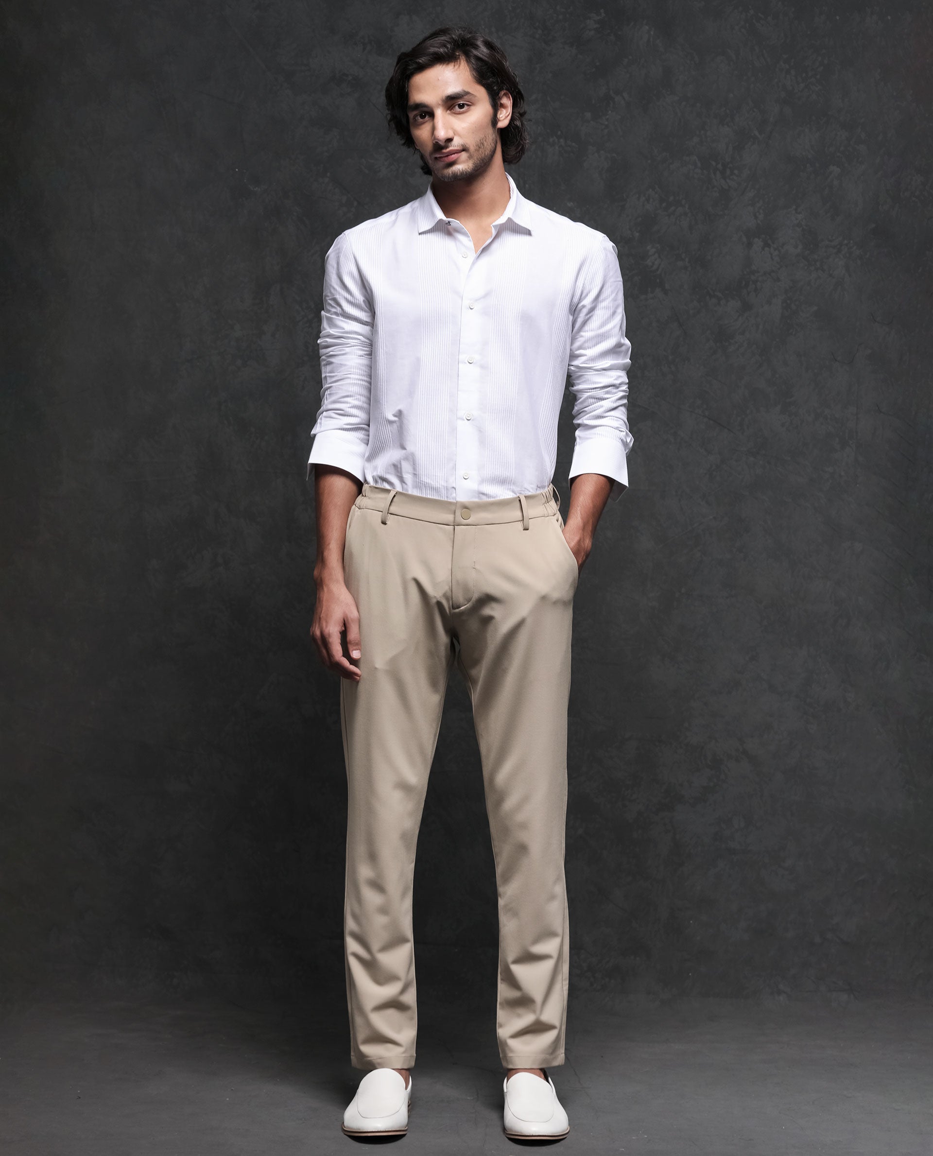 Rare Rabbit Men's Lurtz-1 White Cotton Fabric Full Sleeves Striped Shirt